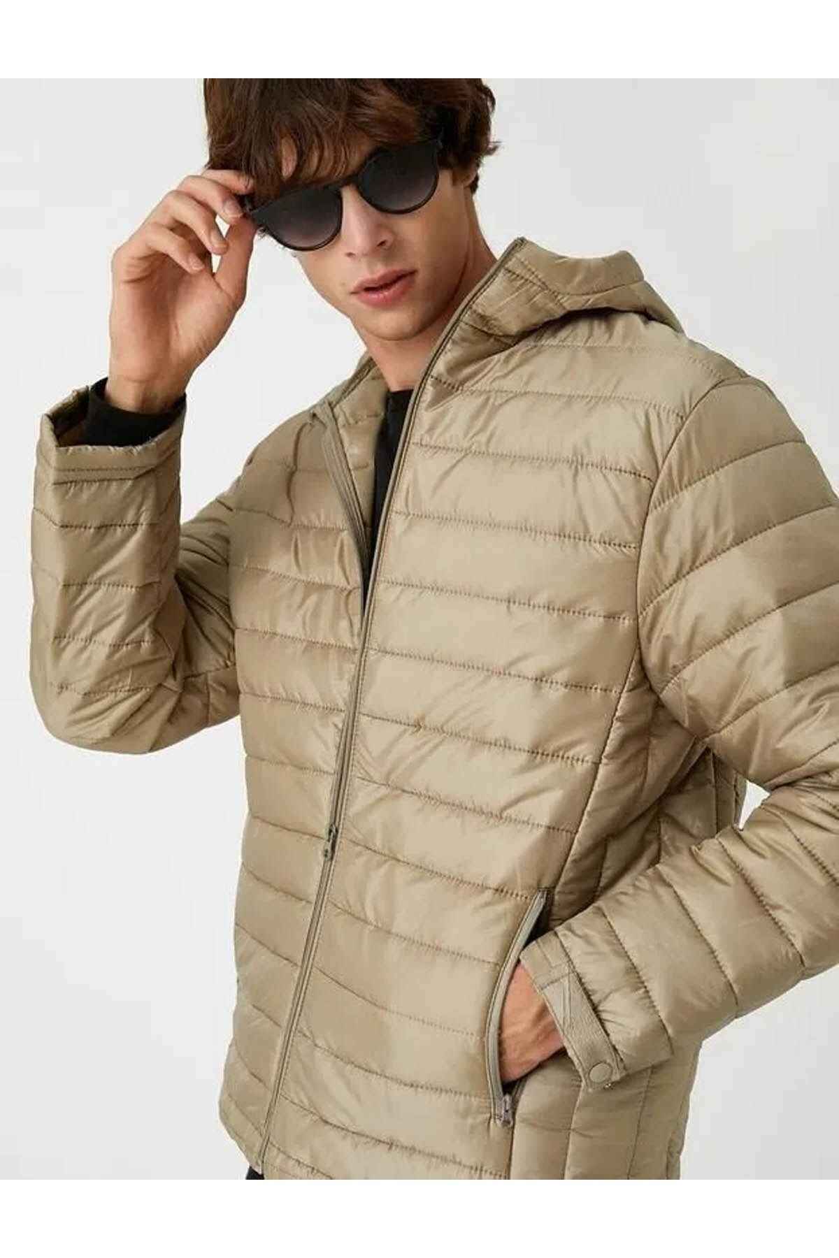 ژاکت پفی کلاهدار با جزئیات جیبی ضد آب