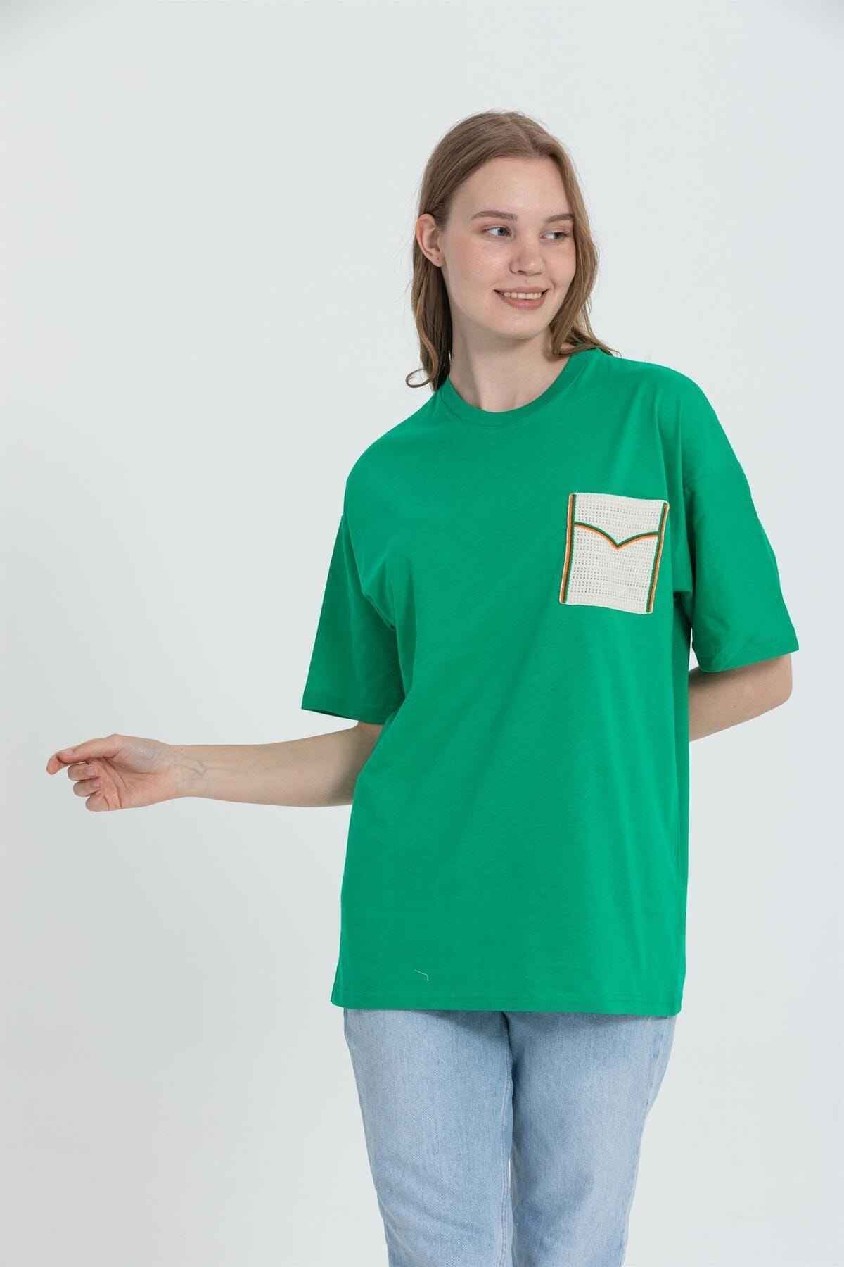 R-5729 تیشرت توری یقه خدمه با جزئیات بزرگ