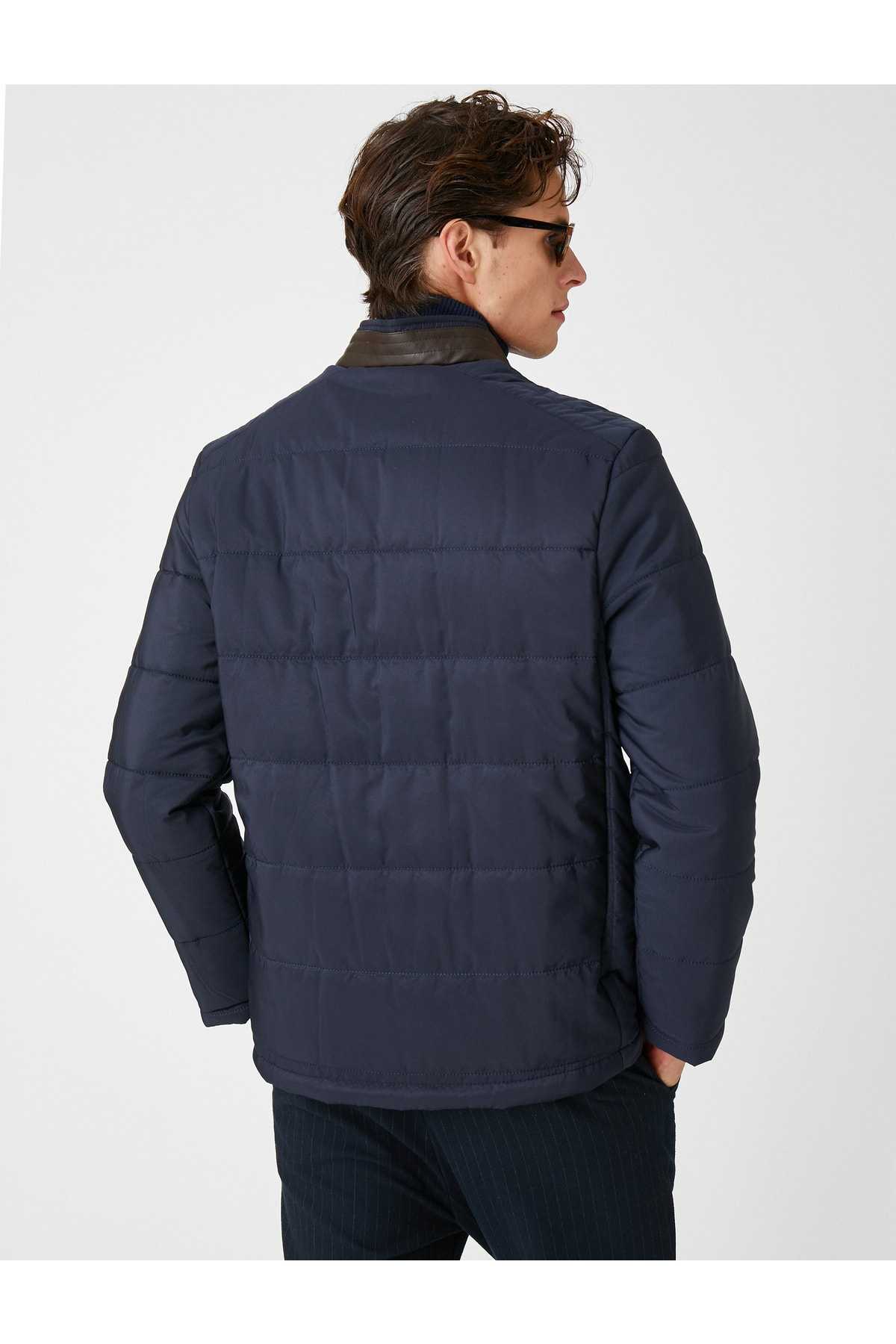 ژاکت فصلی پایه با جیب زیپ دار