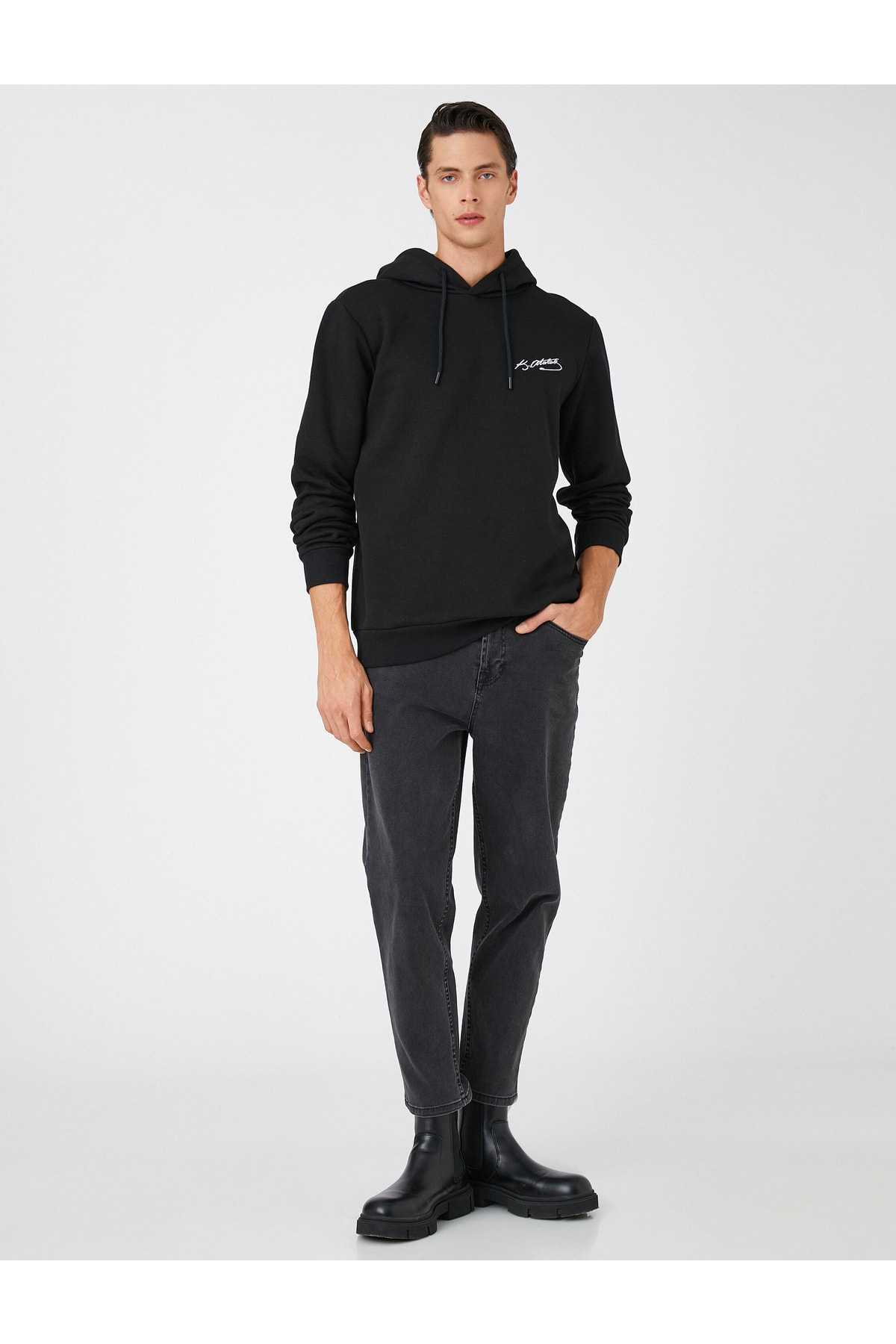 سویشرت کلاهدار با روبان چاپ شده آتاتورک