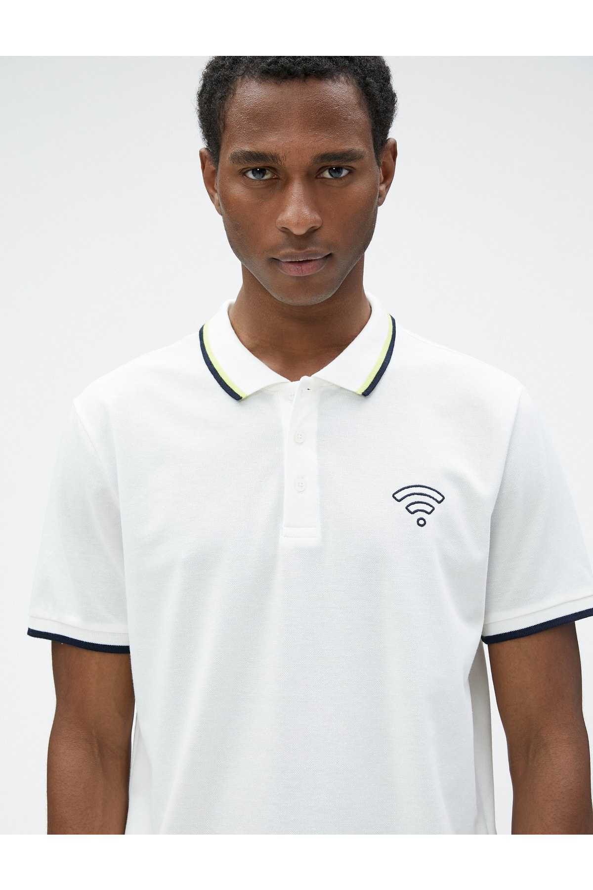 تیشرت یقه پولو با چاپ آستین کوتاه لوله کشی دکمه دار