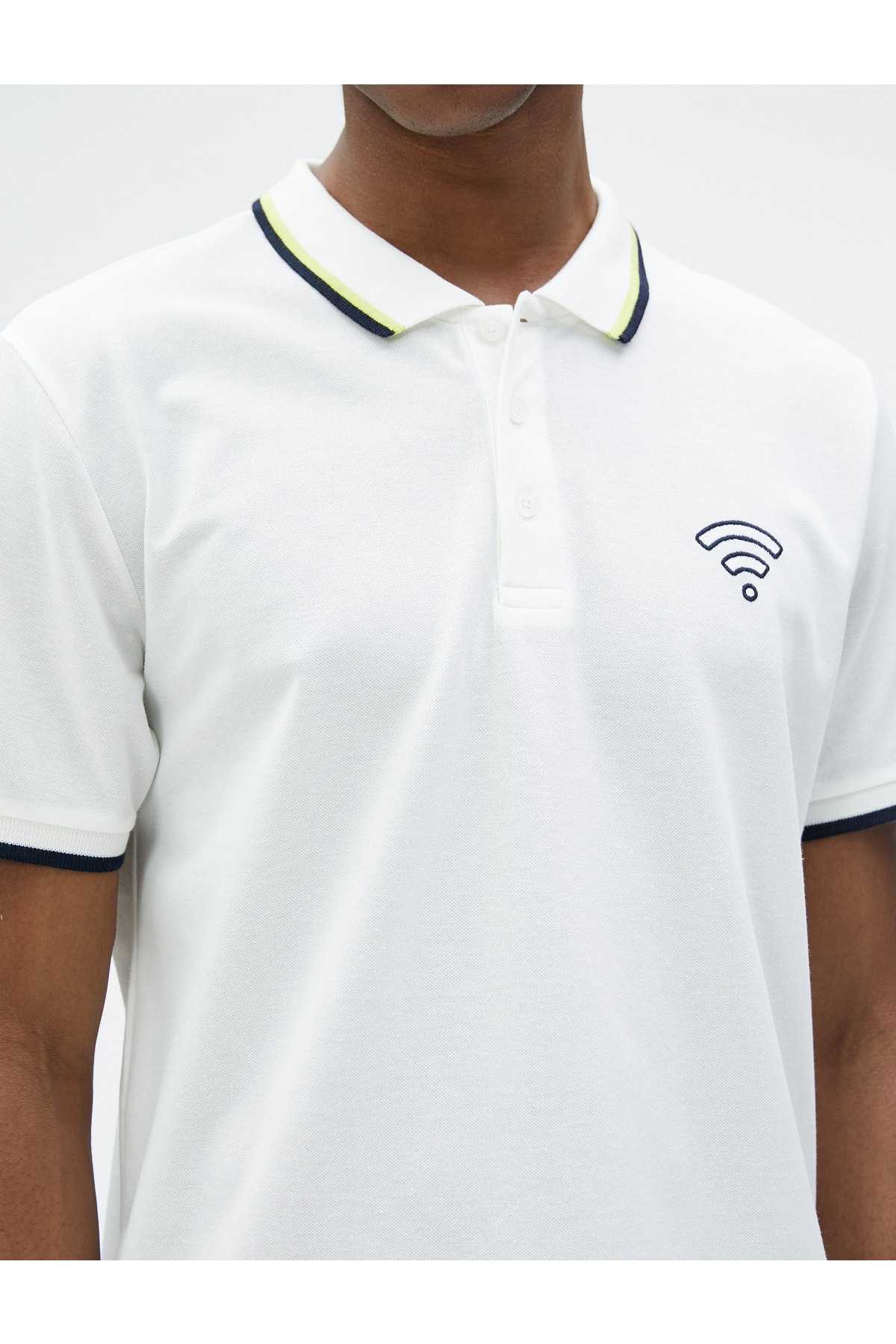 تیشرت یقه پولو با چاپ آستین کوتاه لوله کشی دکمه دار