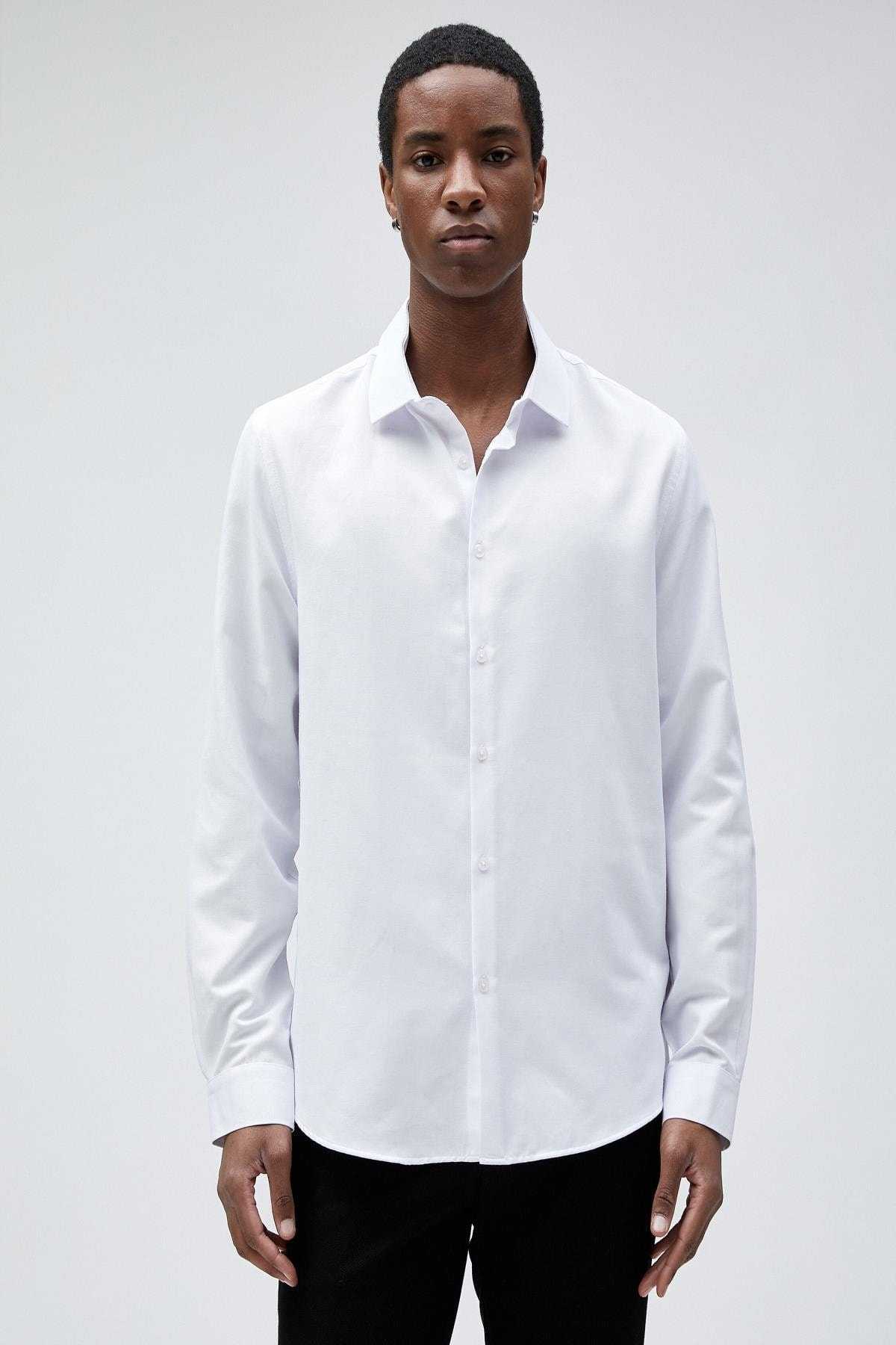 پیراهن اسپرت باریک با یقه کلاسیک آستین بلند غیر آهنی