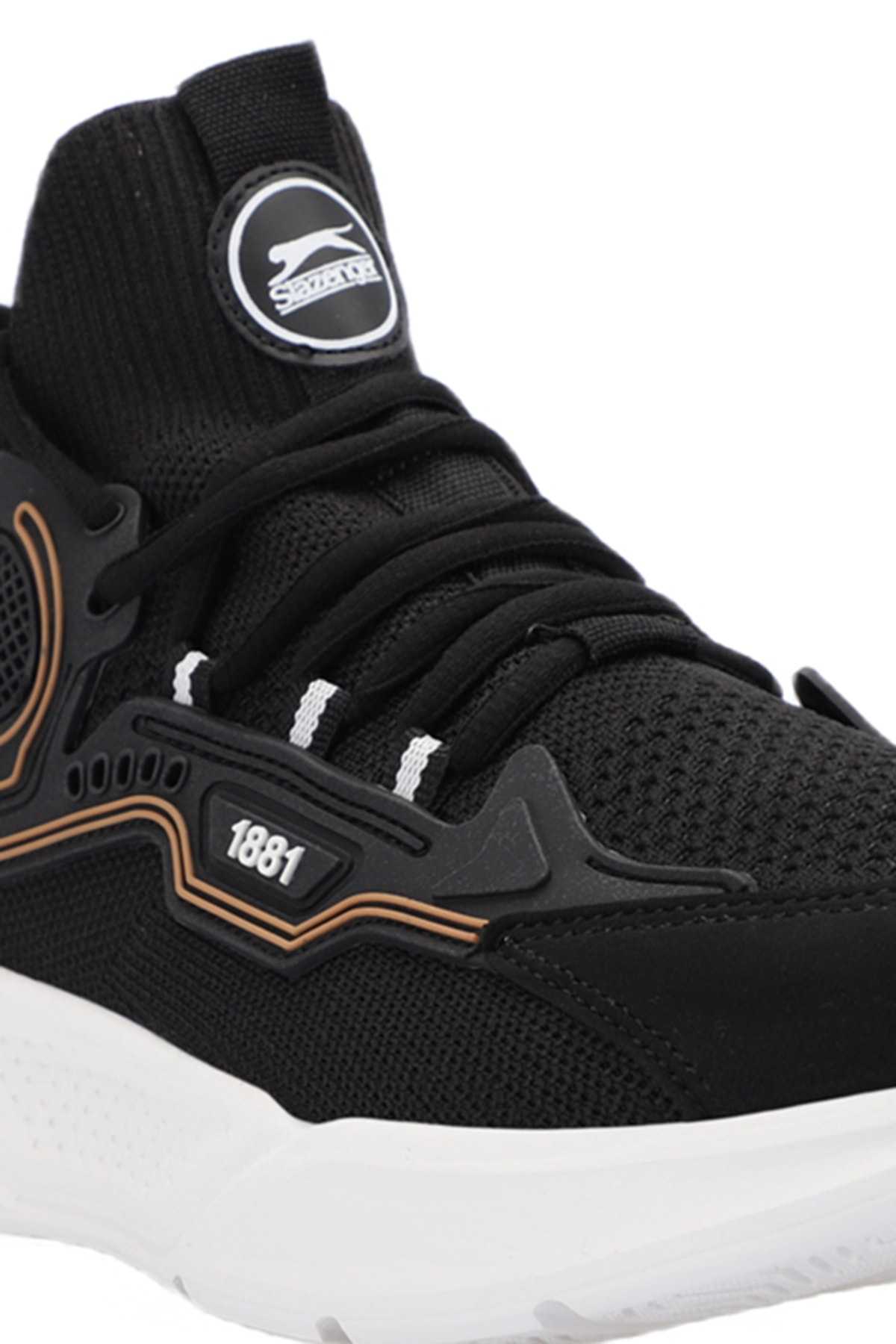 Beyond Sneaker کفش مردانه خاکستری