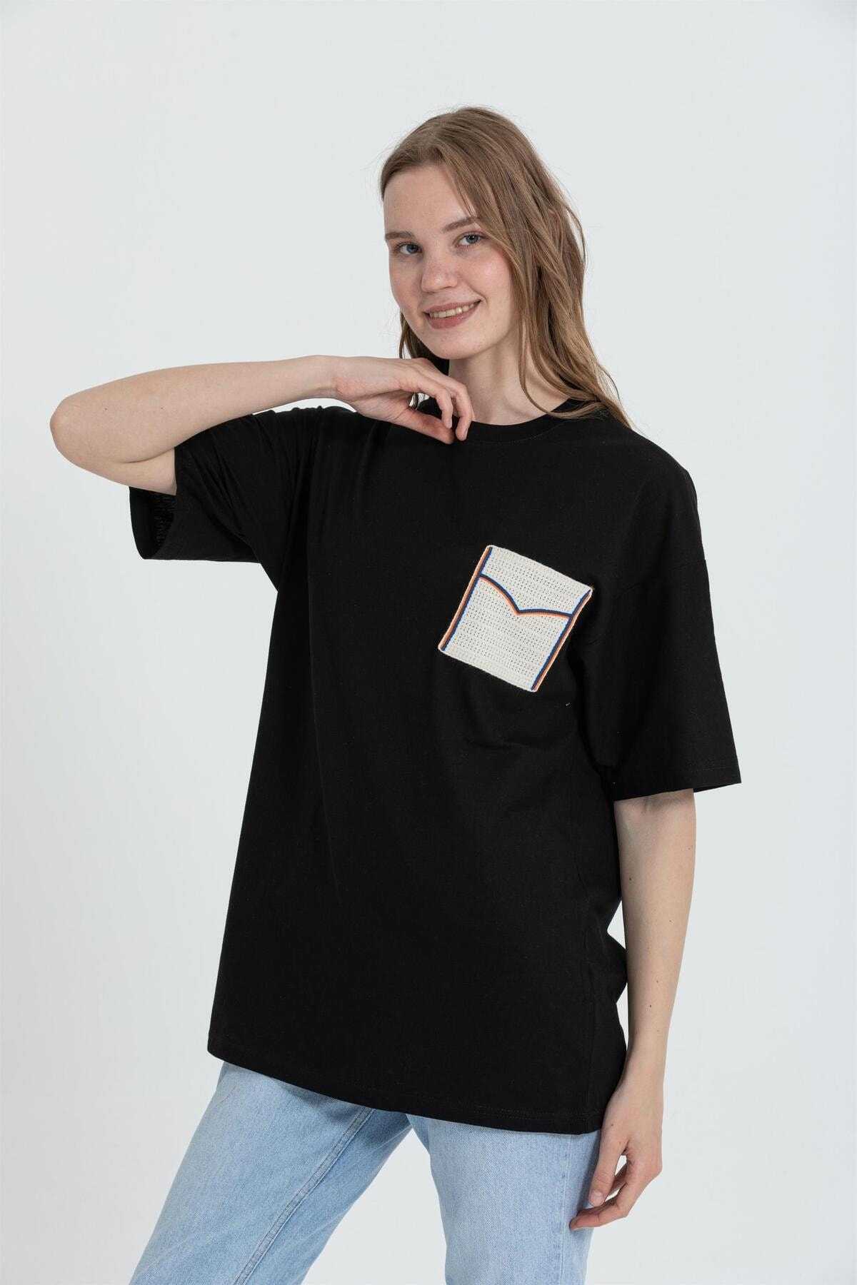 R-5729 تیشرت توری یقه خدمه با جزئیات بزرگ