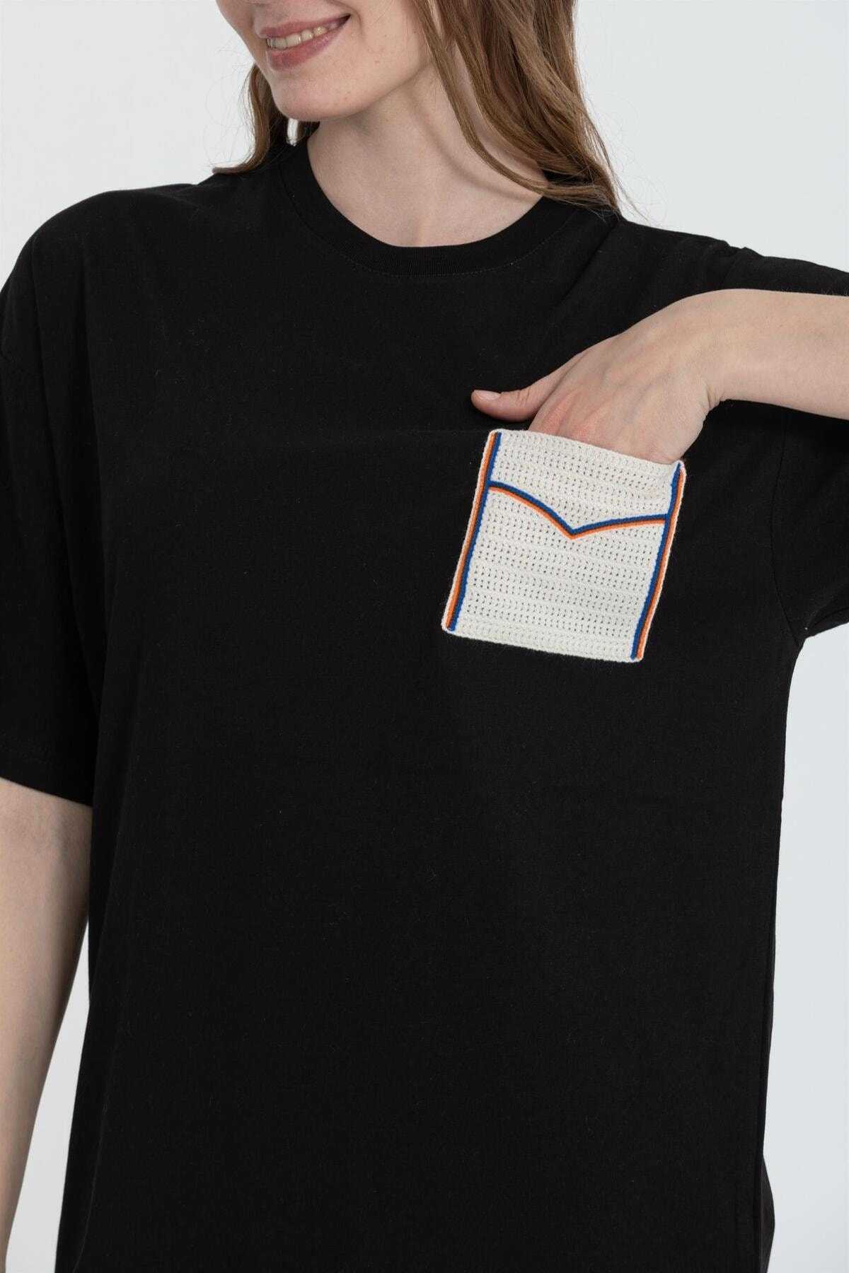 R-5729 تیشرت توری یقه خدمه با جزئیات بزرگ