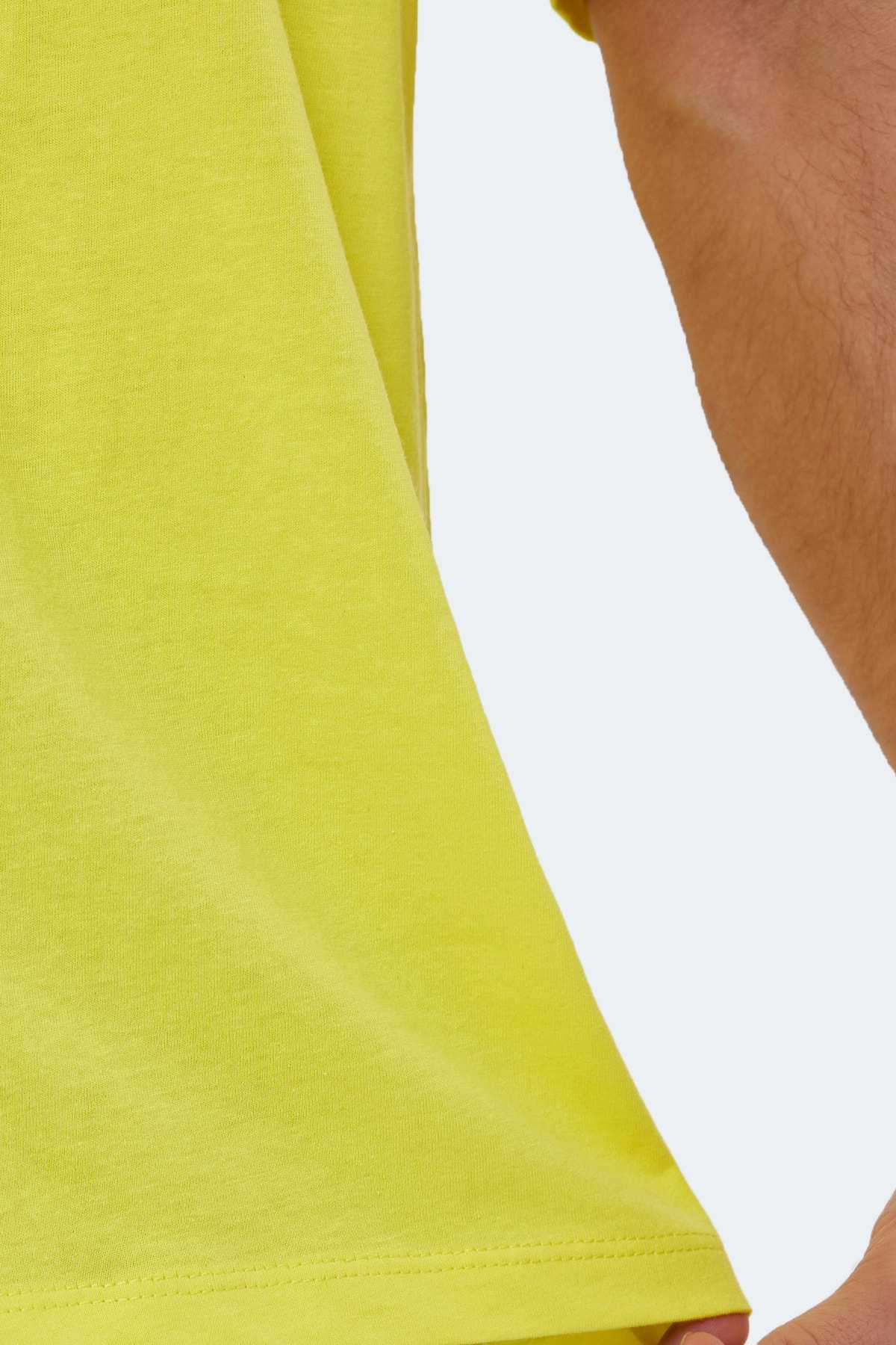 تیشرت آستین کوتاه مردانه KAISER سفید