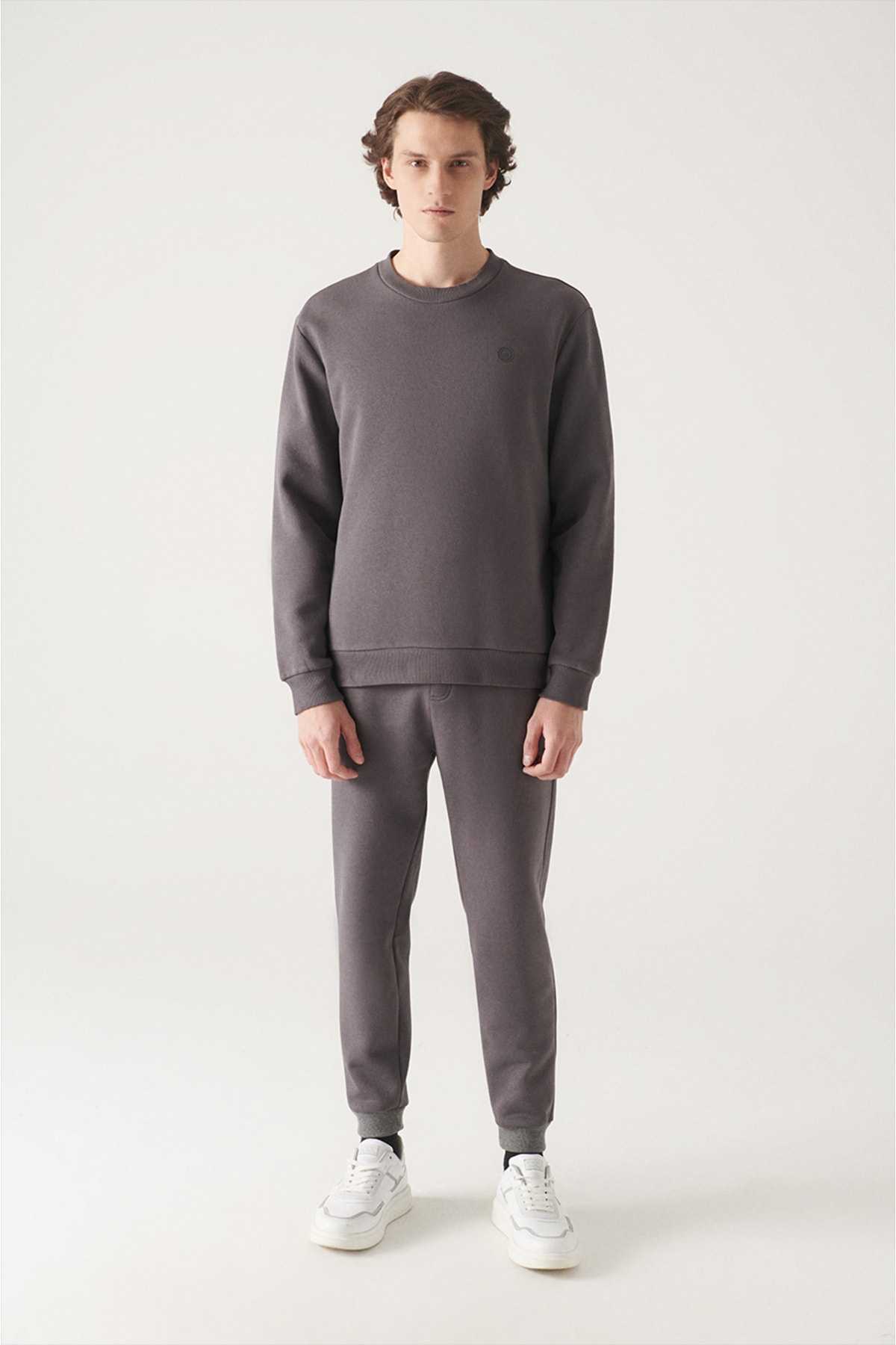 سویشرت یونیسکس پنبه ای یقه آنتراسیت با یقه 3 نخ با داخل پشمی