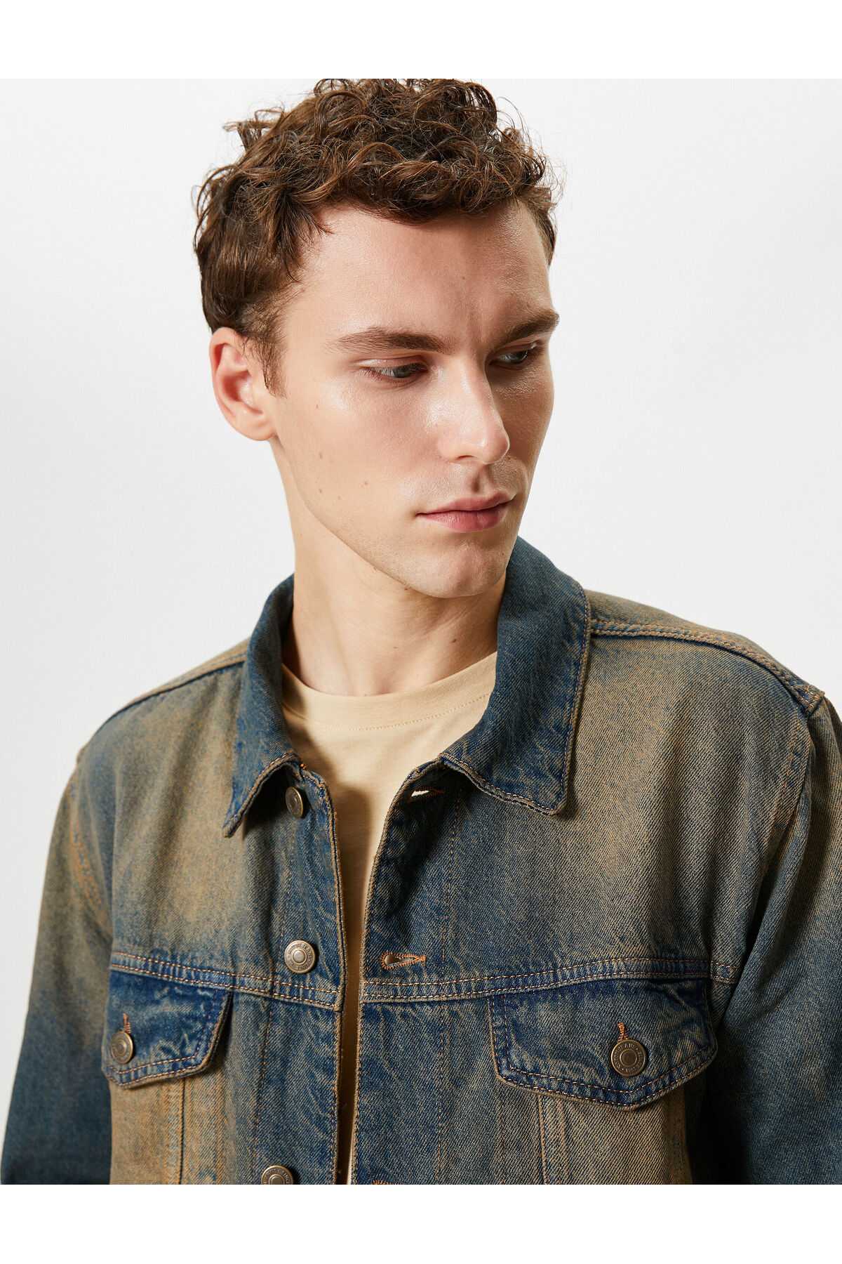 کت جین شسته شده با جیب دوبل دکمه دار