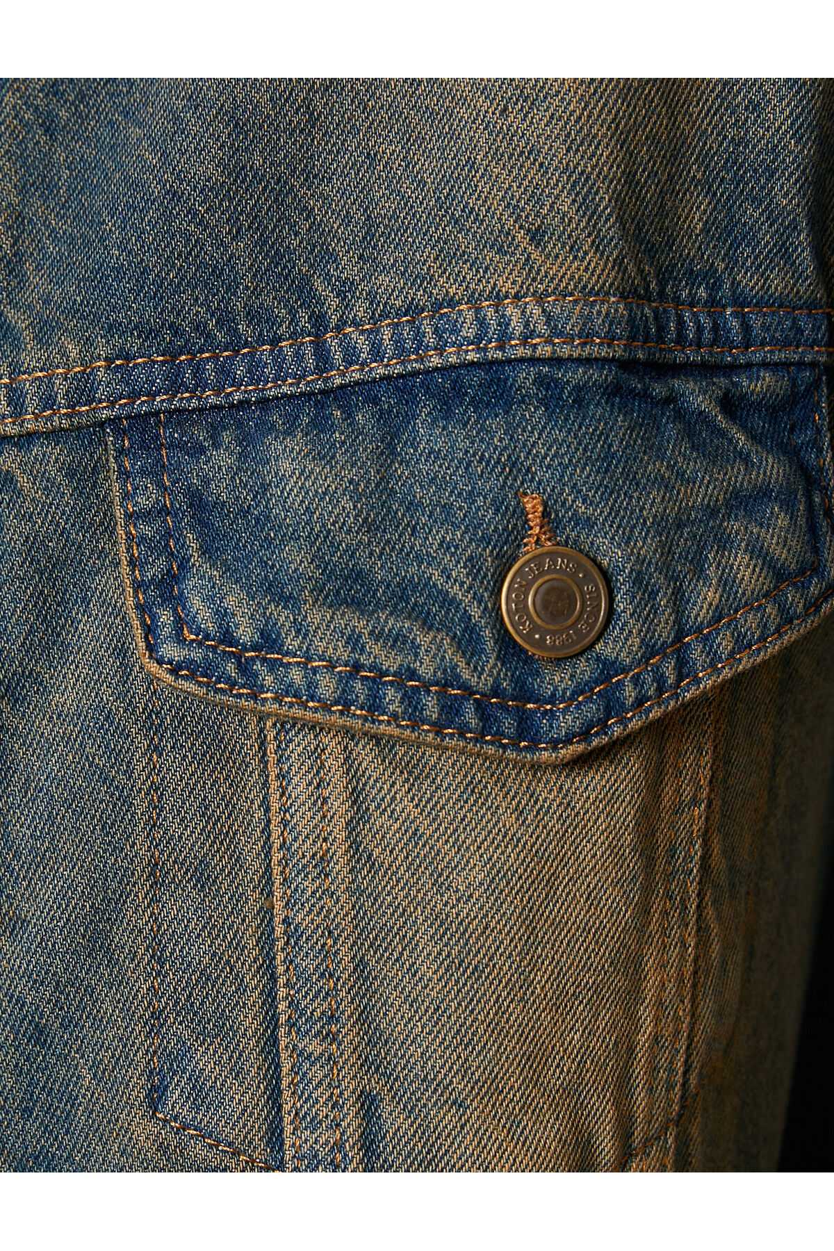 کت جین شسته شده با جیب دوبل دکمه دار