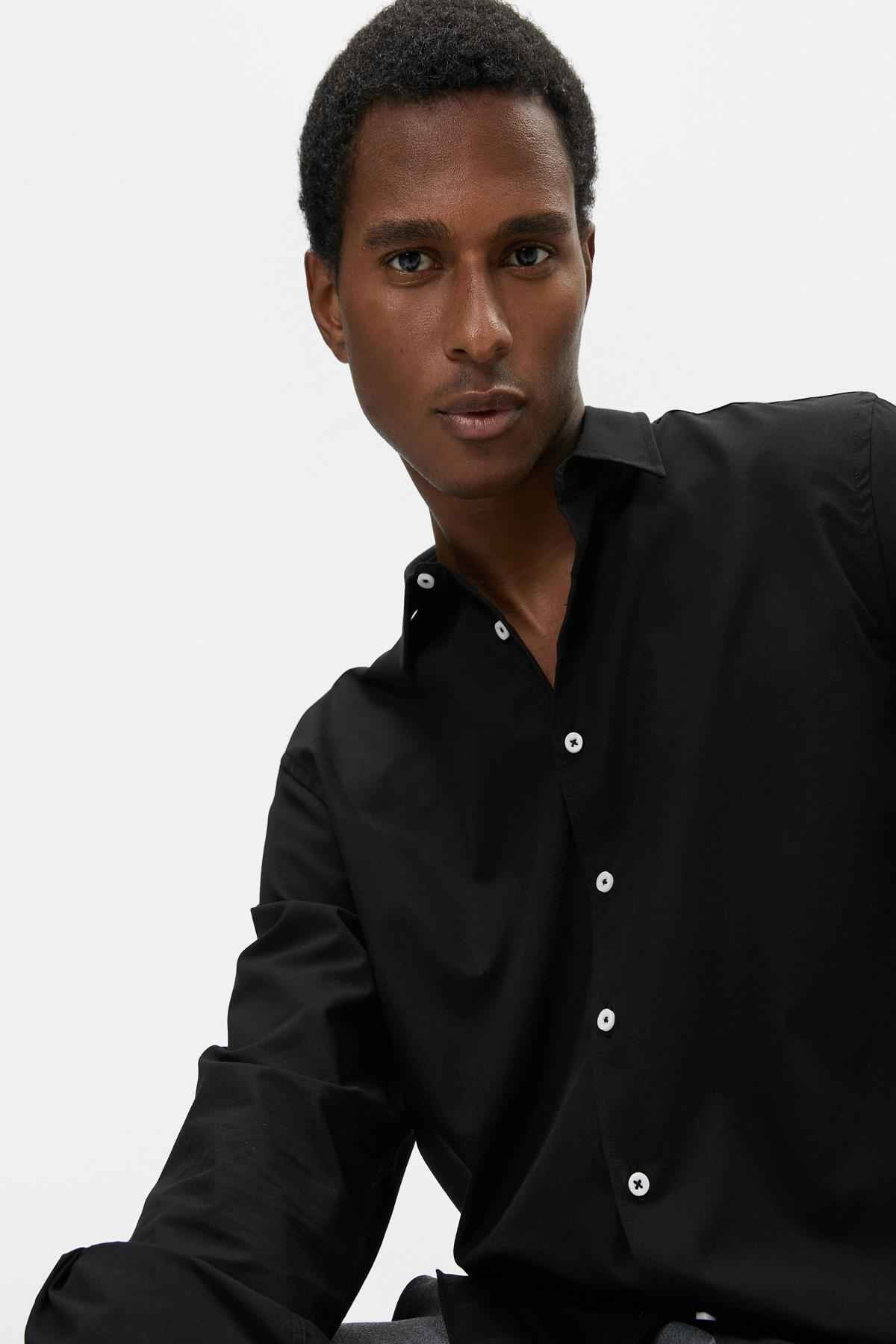 پیراهن کلاسیک باریک با آستین بلند دکمه دار