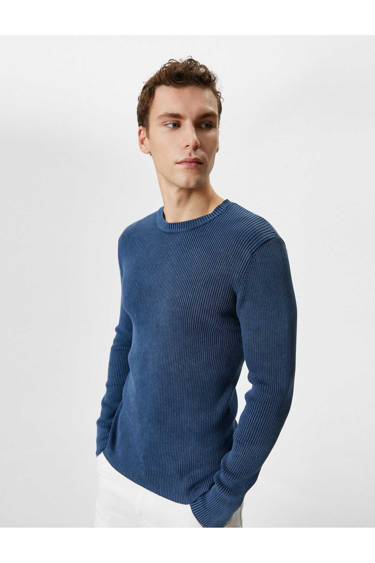 ژاکت بافتنی شسته شده یقه نخی