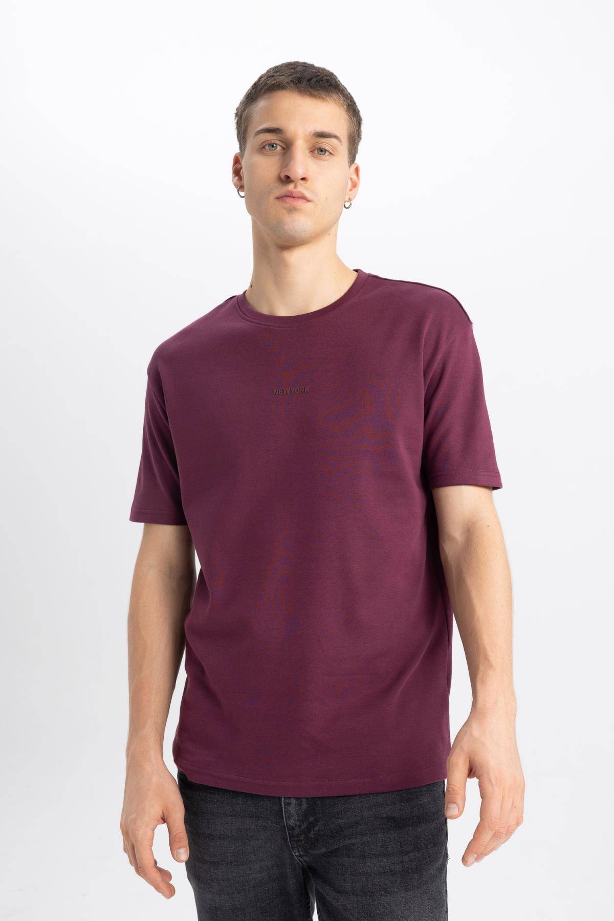 تیشرت پارچه ای سنگین آستین کوتاه چاپ شده با یقه معمولی Fit B4291ax24sp