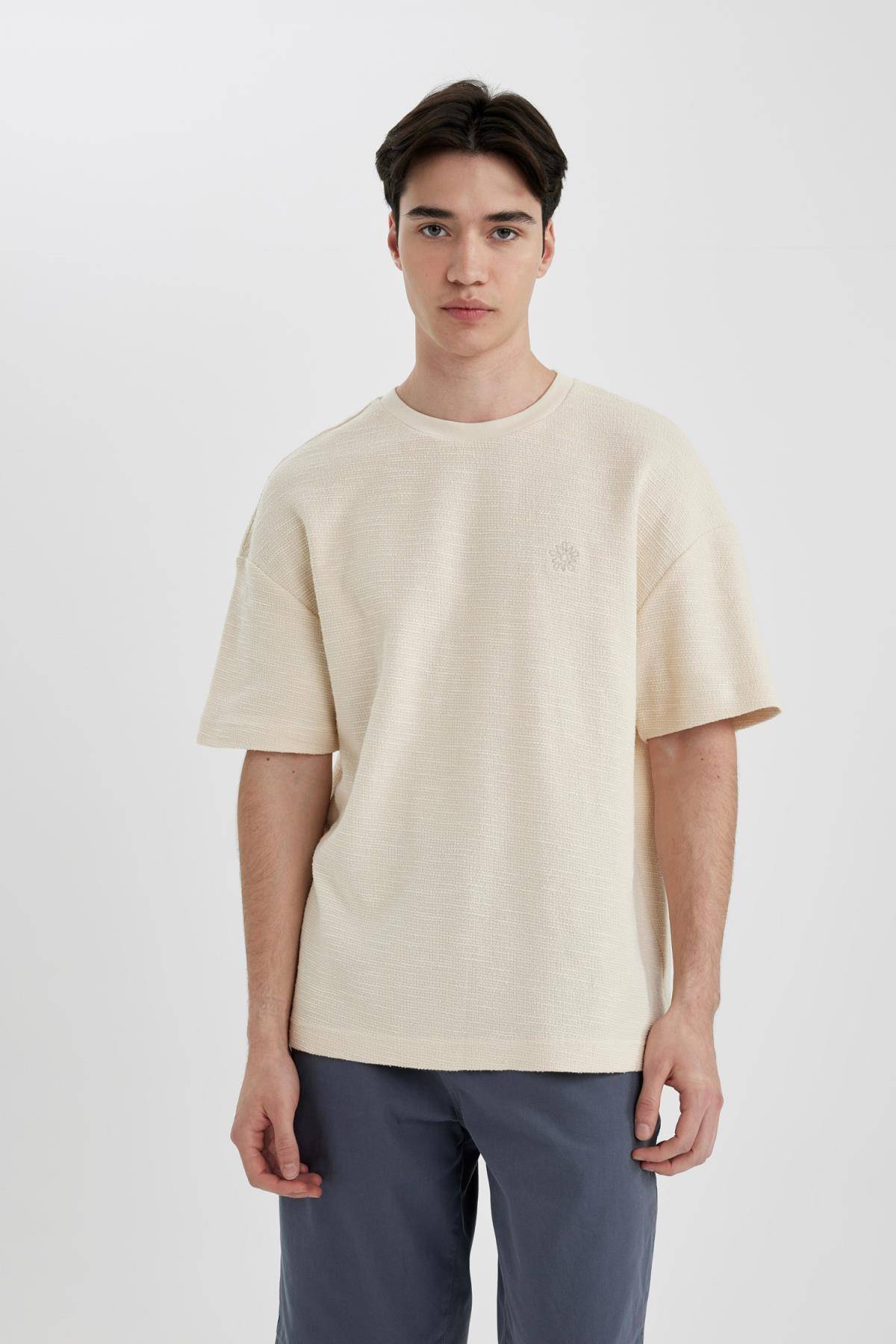 تیشرت آستین کوتاه Comfort Fit Crew B9285ax24sp