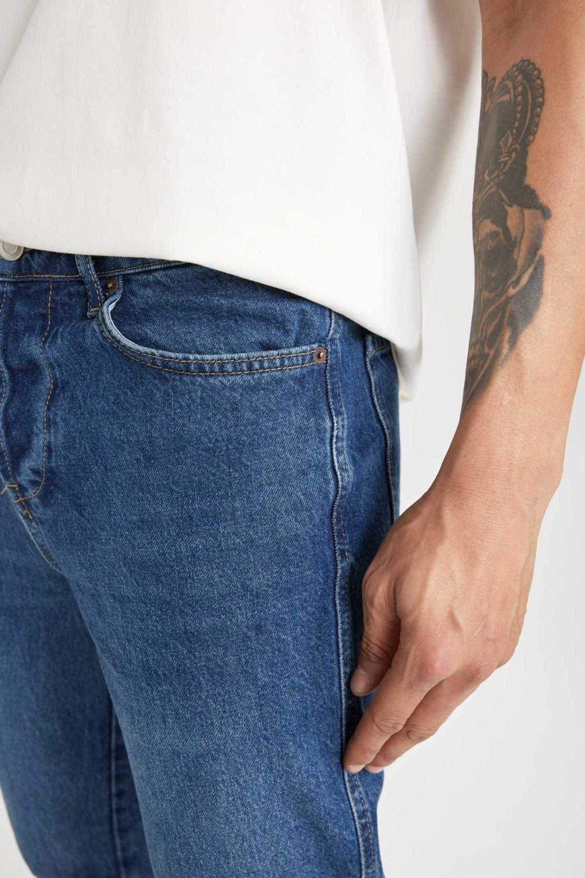 شلوار جین Slim Crop Fit