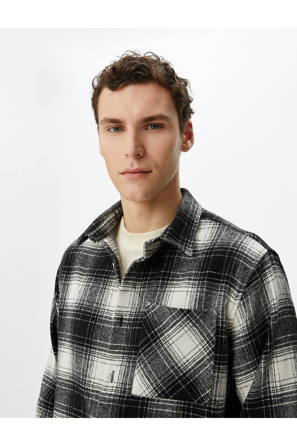 آستین بلند یقه کلاسیک با جیب پیراهن الوار جک