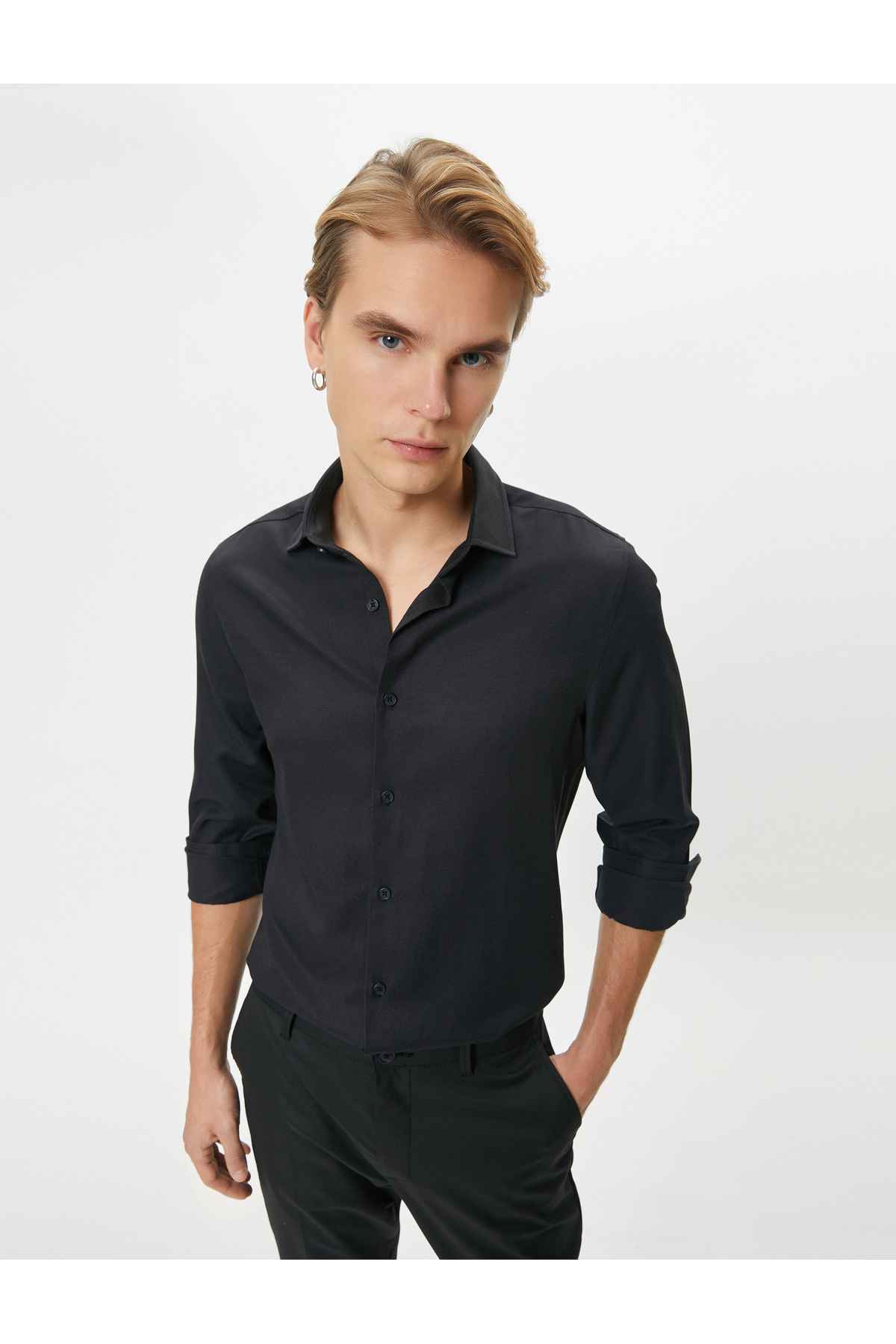 پیراهن کلاسیک یقه ایتالیایی آستین بلند دکمه دار