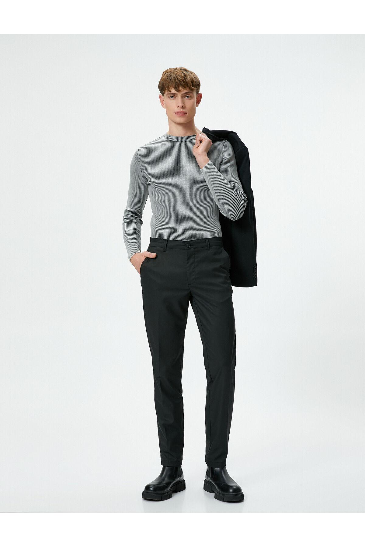 ژاکت بافتنی شسته شده یقه نخی