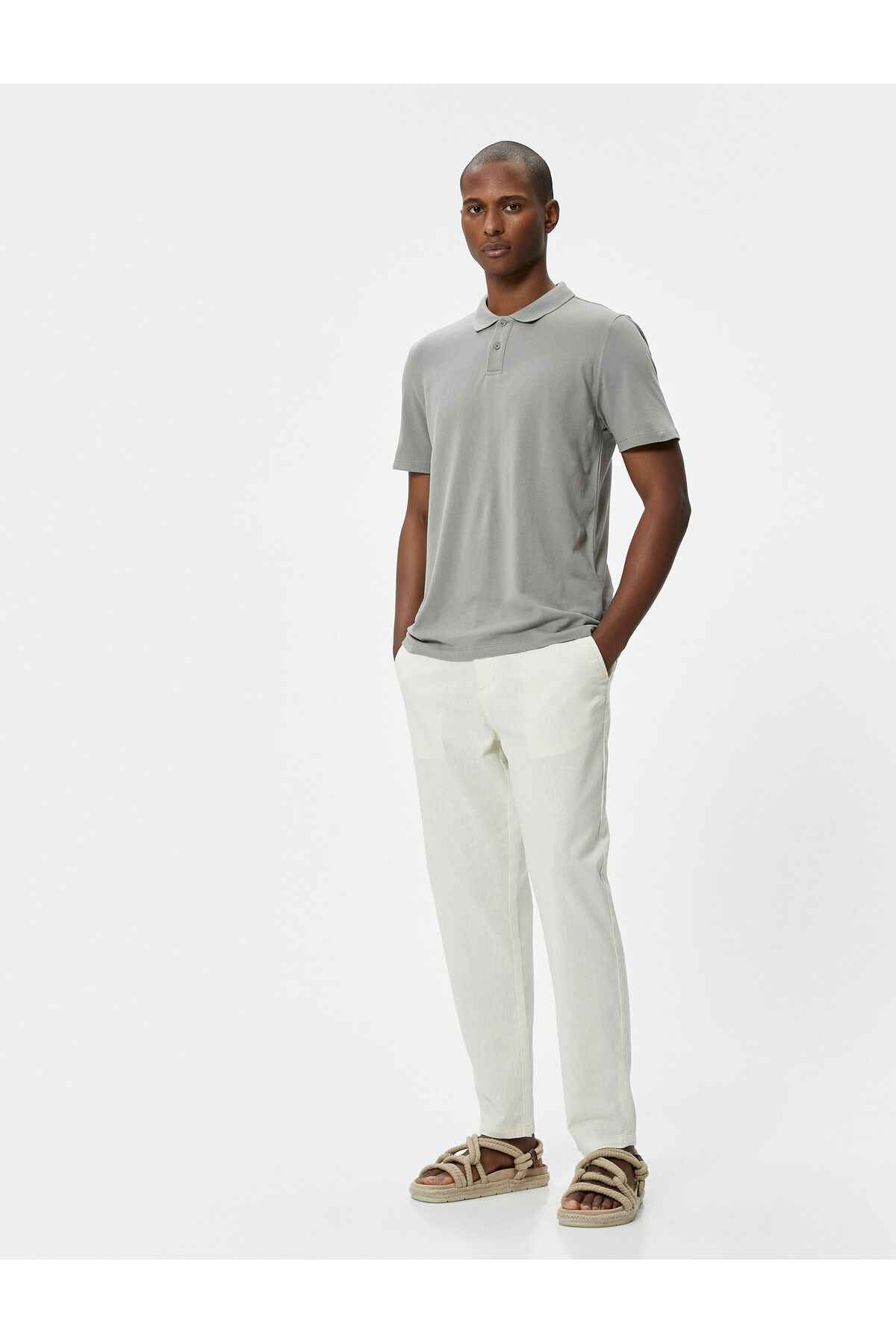 تیشرت یقه پولو آستین کوتاه دکمه دار باریک