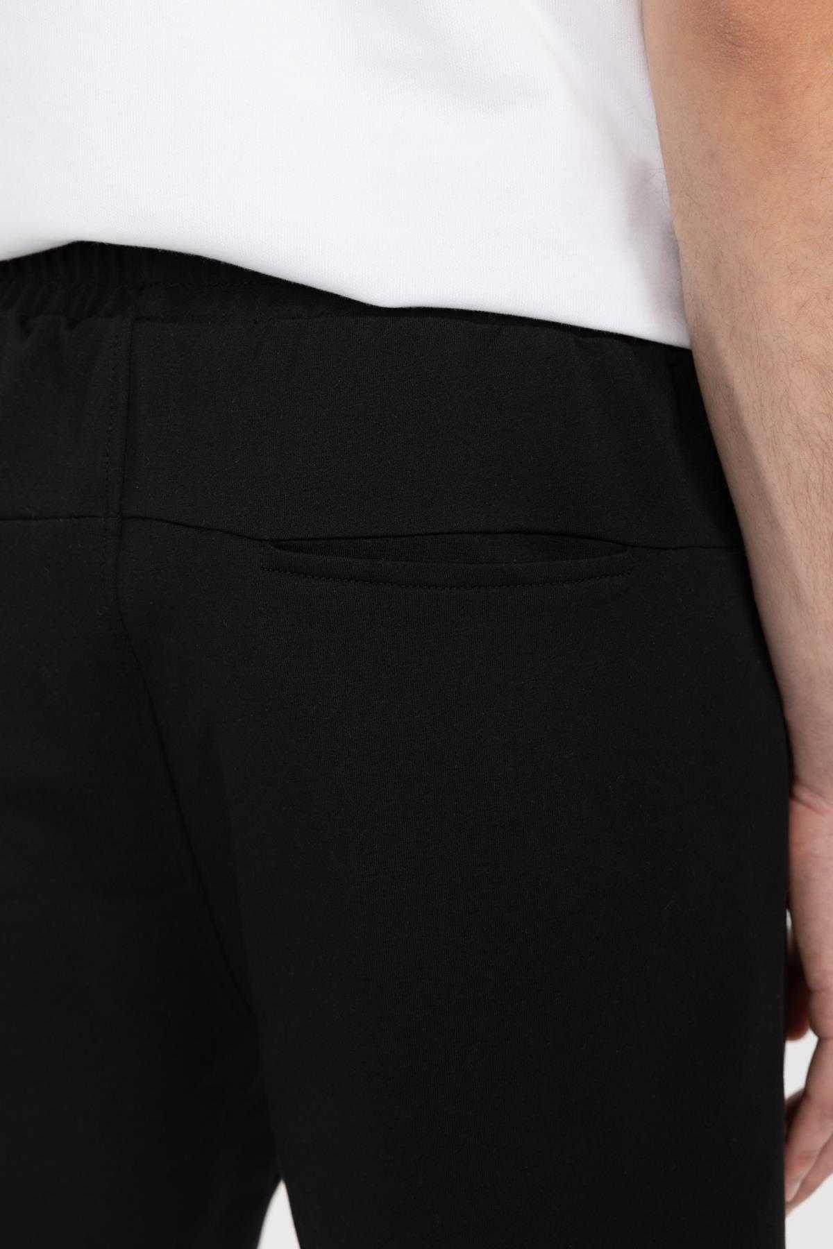 شلوارک باریک و باریک