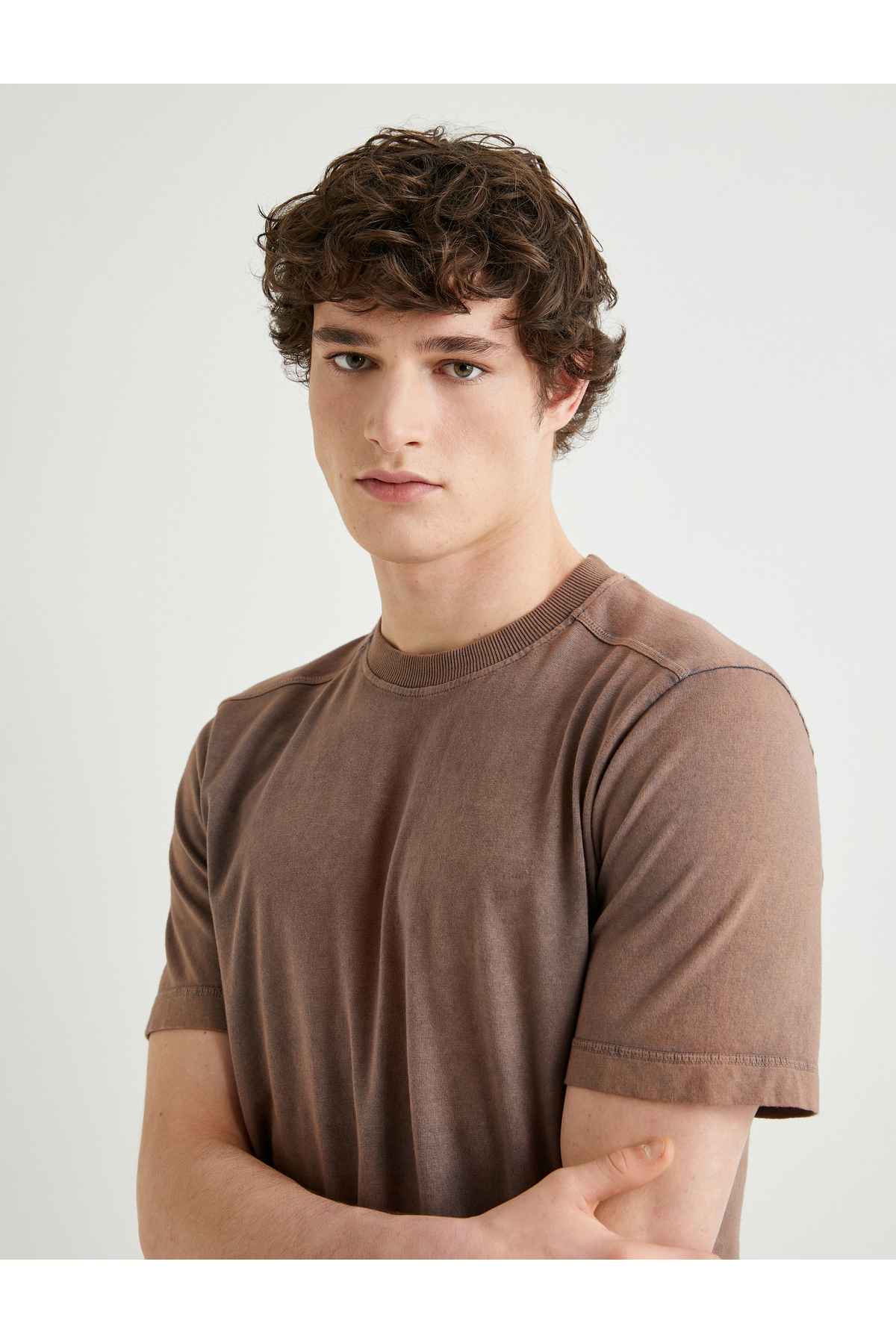 تیشرت قابل شستشو یقه آستین کوتاه نخی