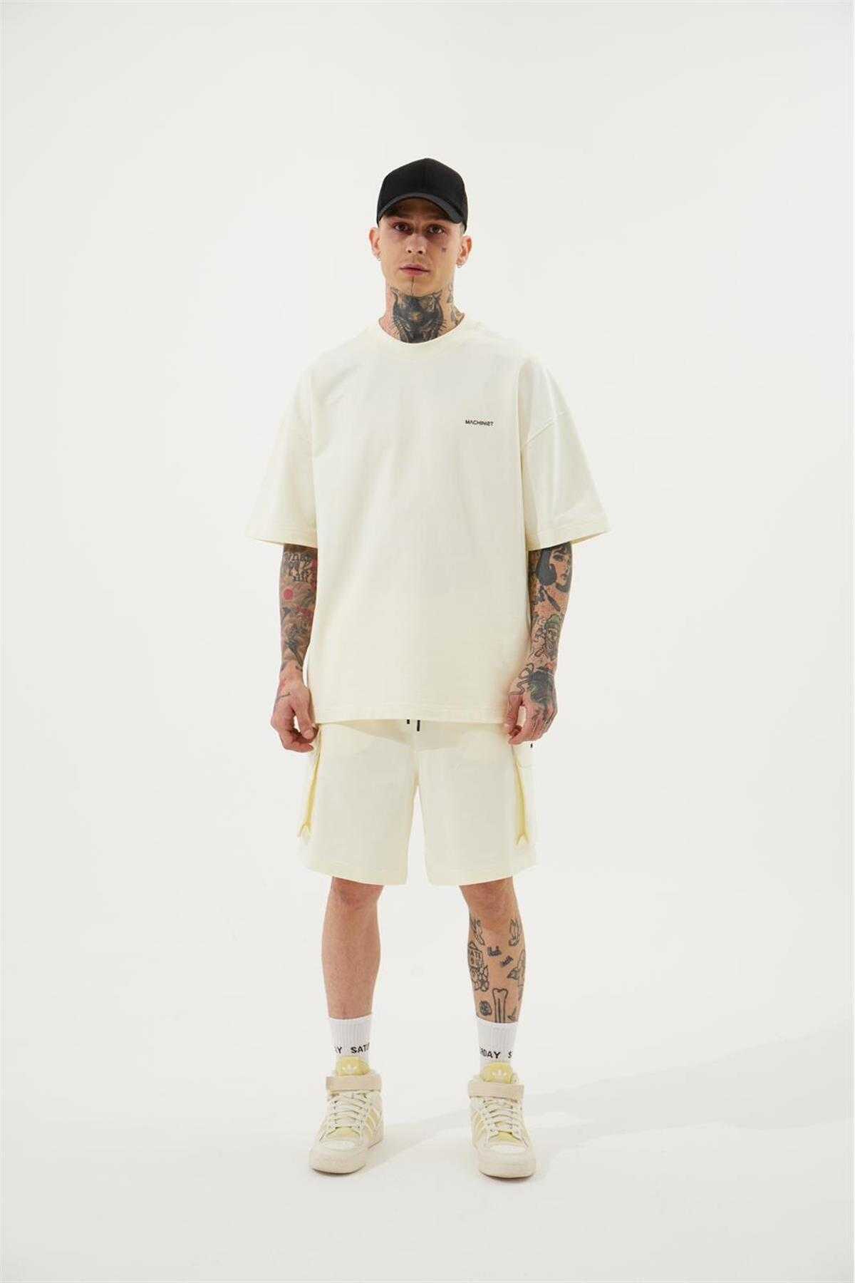 شورت کرمی مردانه با جیب باری