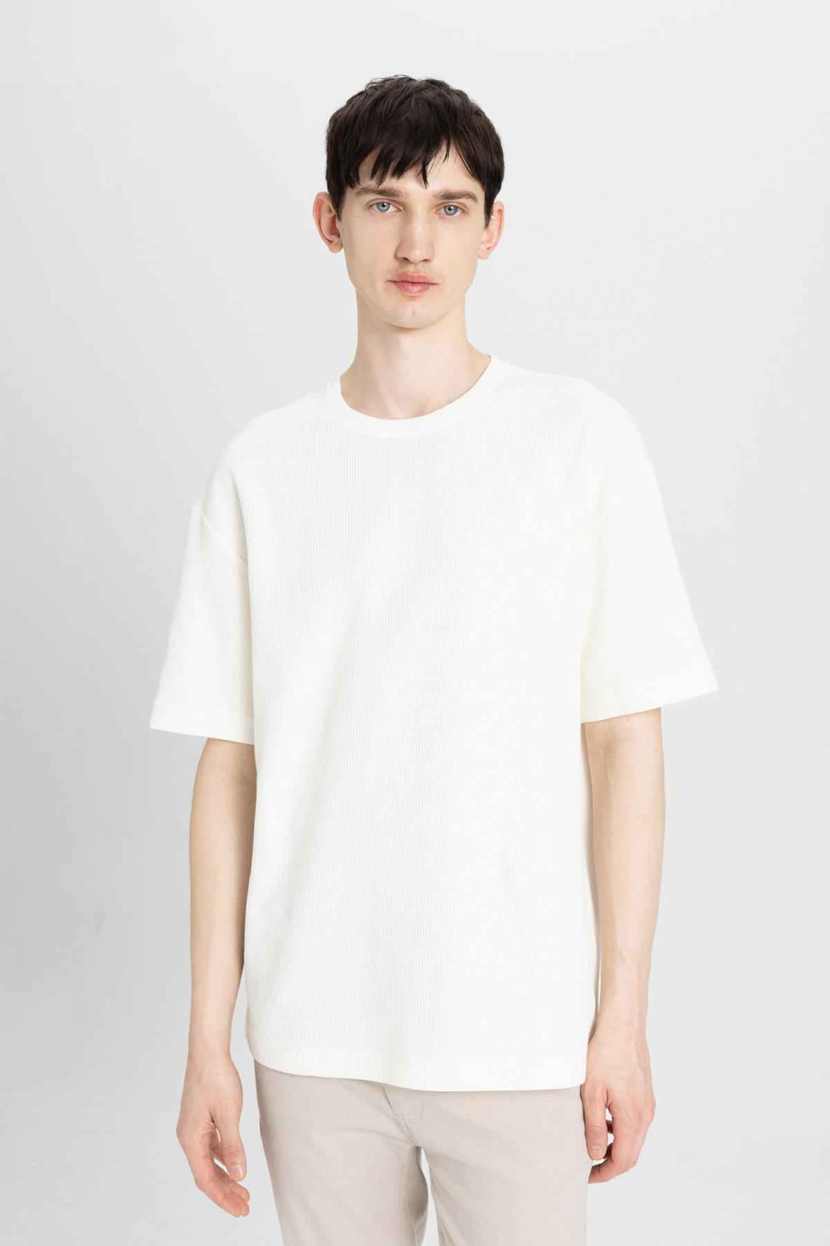 تیشرت آستین کوتاه یقه ای Relax Fit