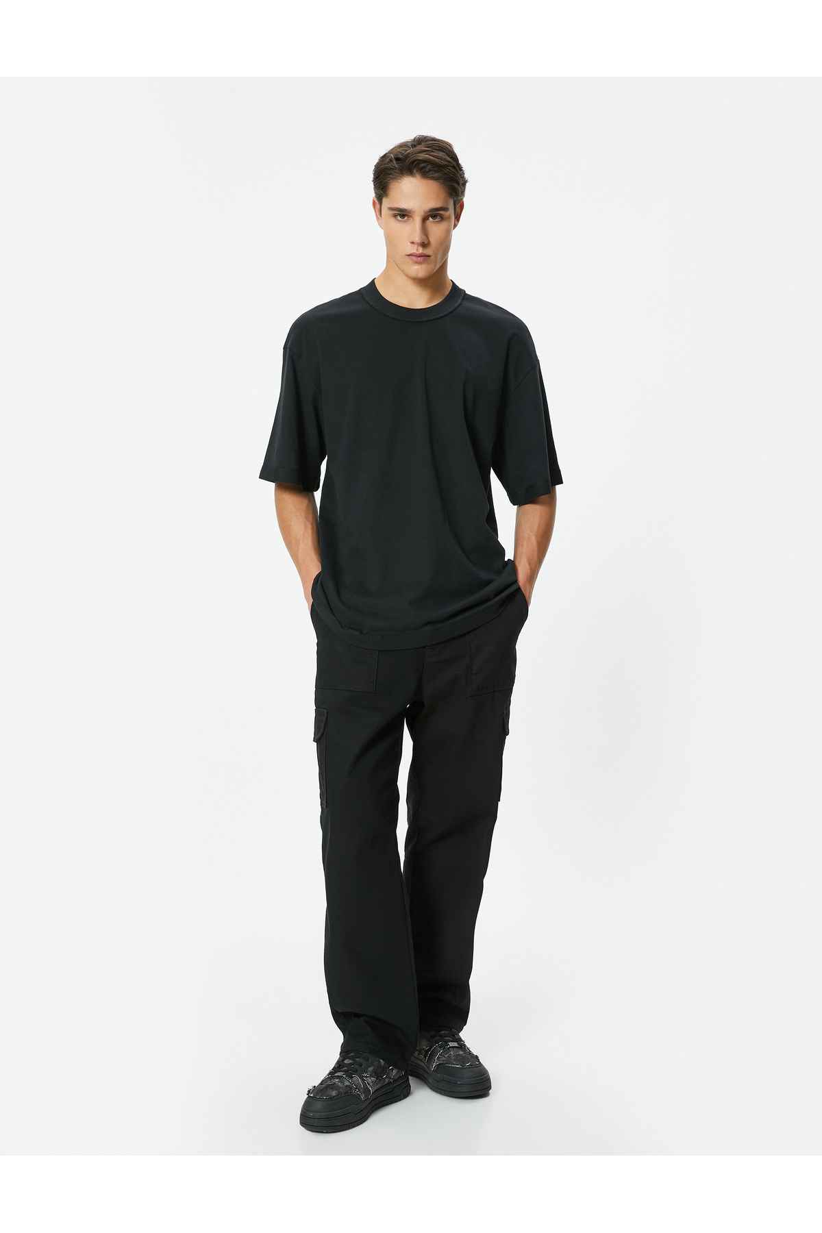 تیشرت قابل شستشو سایز بزرگ با آستین کوتاه یقه خدمه با جزئیات دوخت