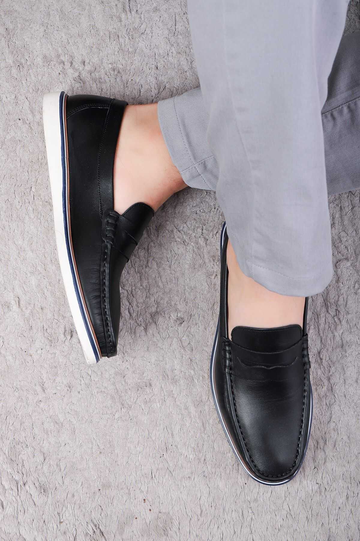 کفش راحتی مردانه چرم اصل ویتوریا کفش لوفر