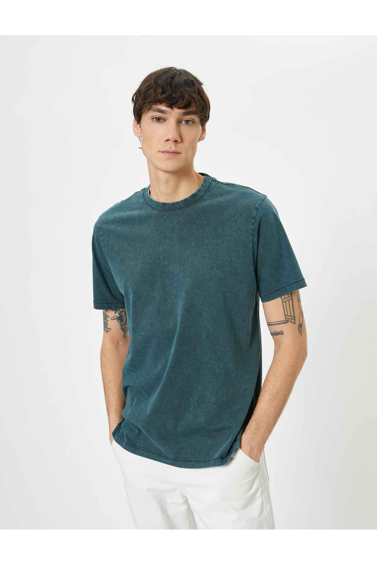 تیشرت قابل شستشو یقه دوزی شده با یقه آستین کوتاه نخی