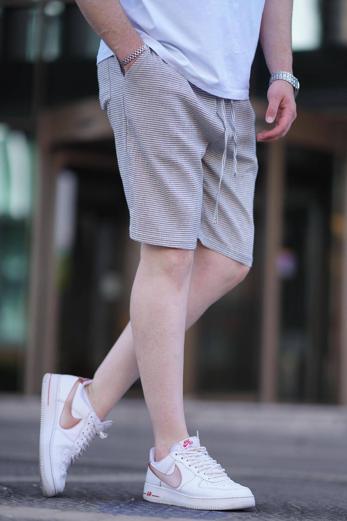 شلوارک مردانه کوتاه کتان راه راه مشکی قابل تنظیم کمری