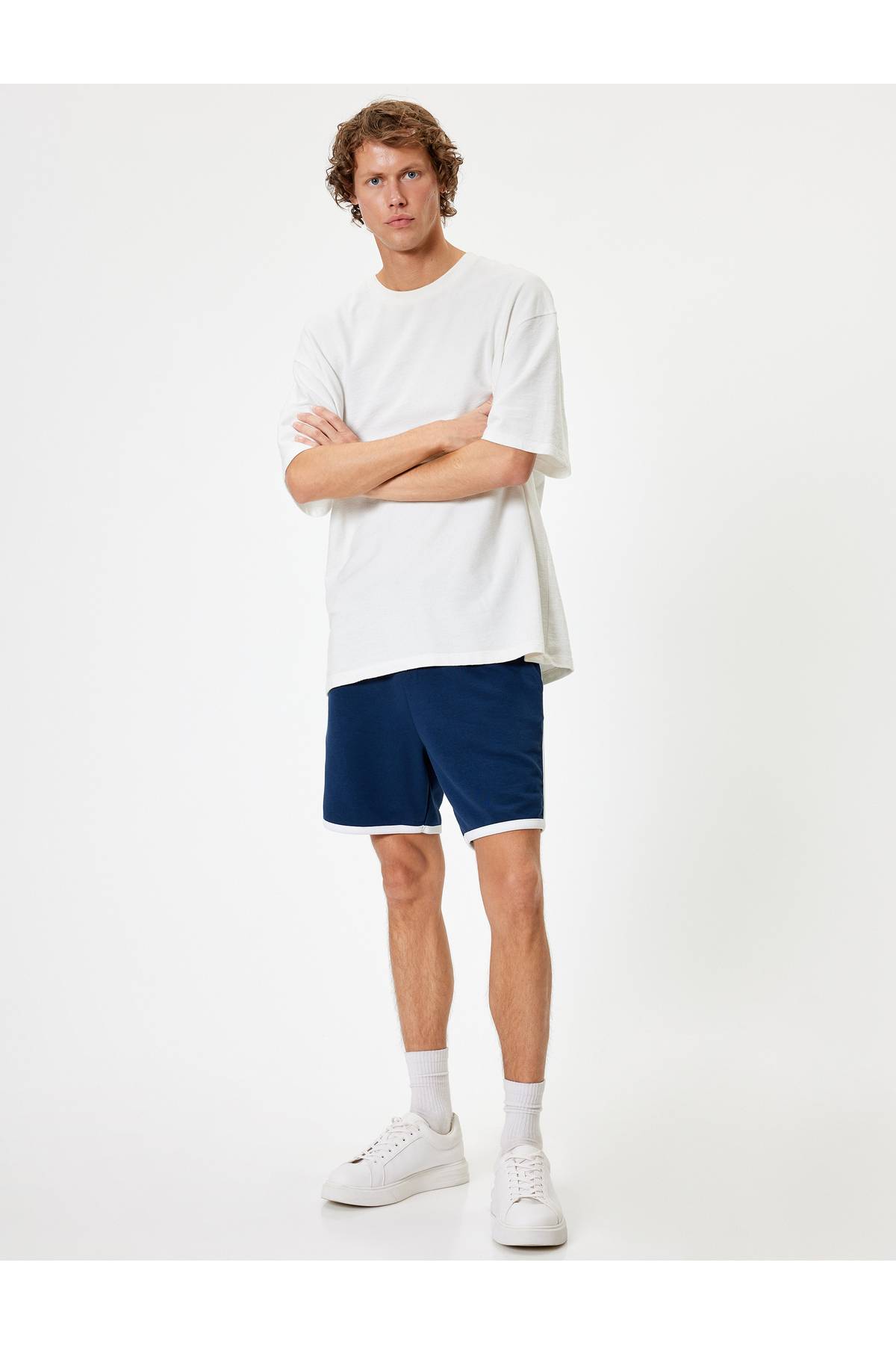 شورت برمودا با جزئیات جیب، کمر بسته، ترکیب پنبه