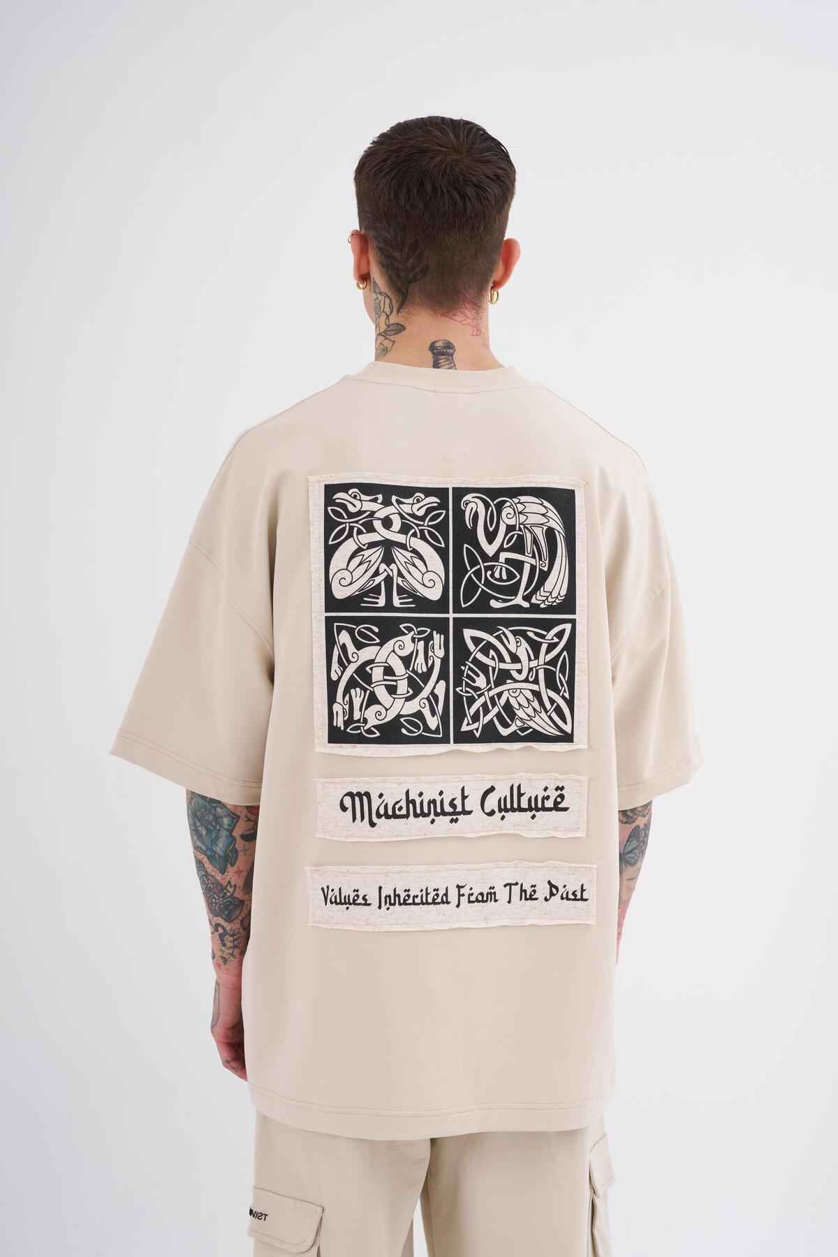 تیشرت اکرو سایز اورسایز با چاپ قومیتی مردانه