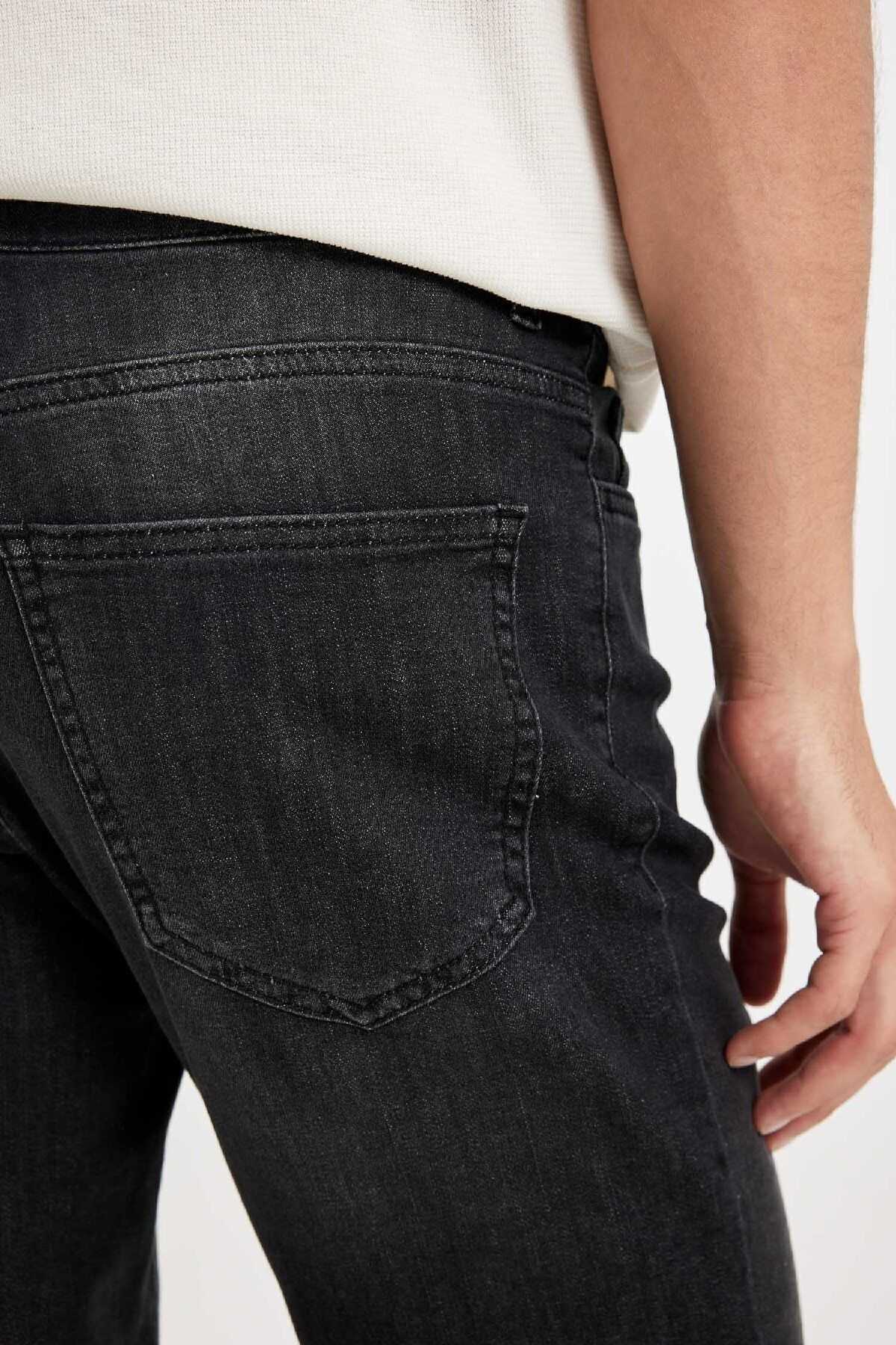 شلوارک جین برمودا با تناسب معمولی