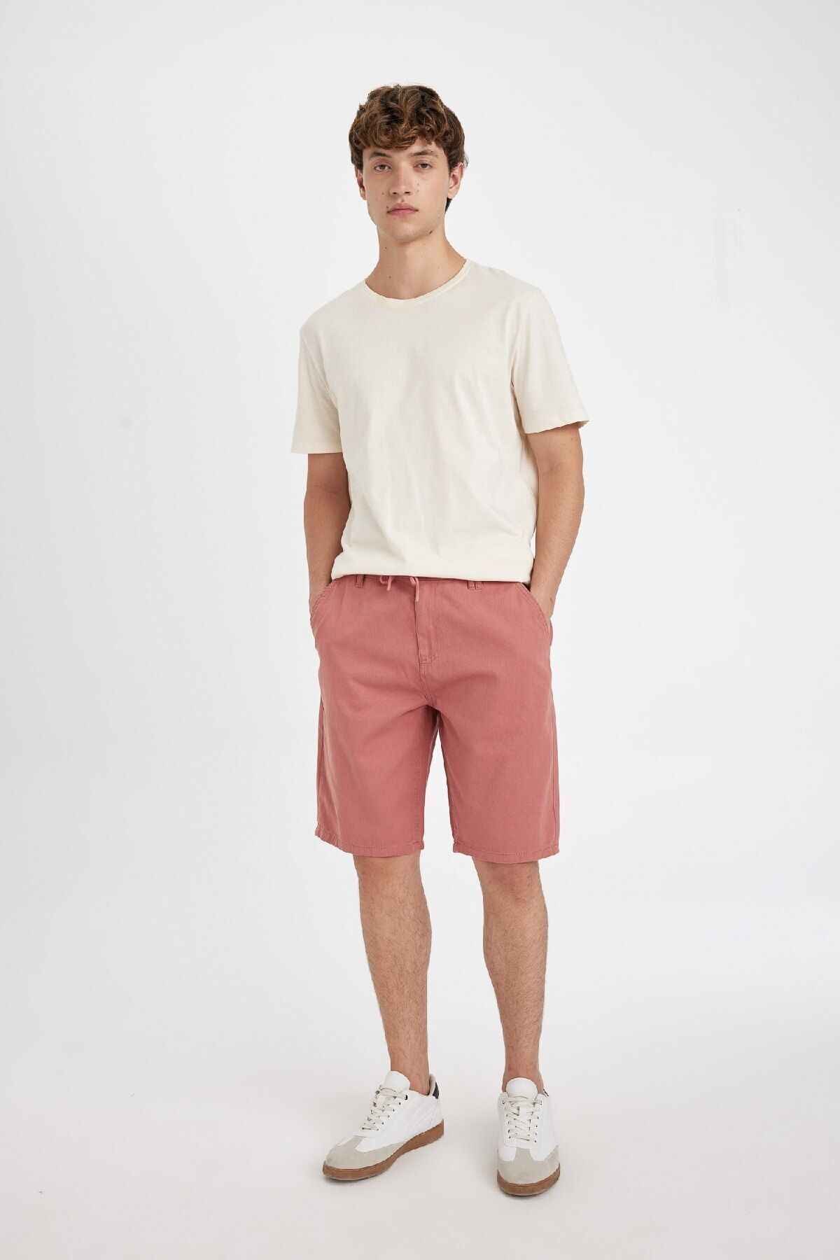 گاباردین برمودای پای راست منظم فیت