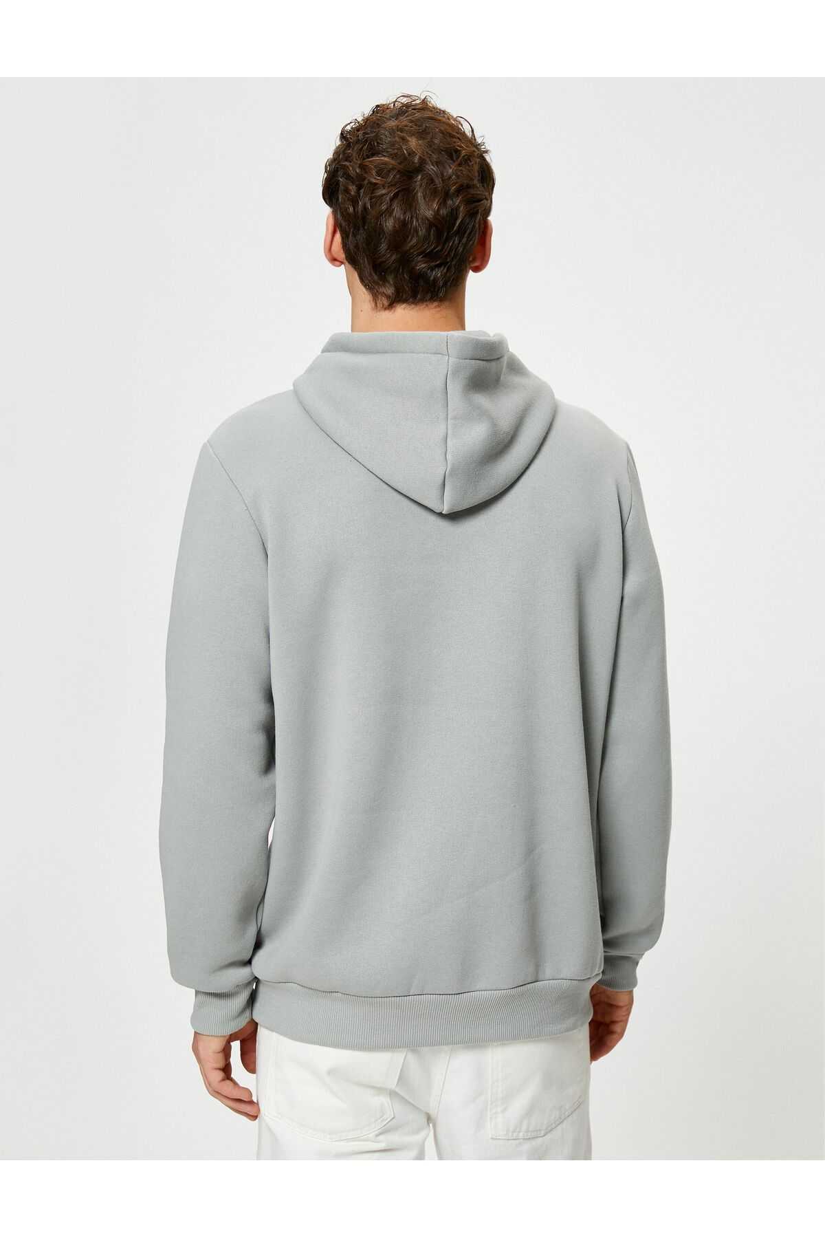 ریک و مورتی هودی کانگورو جیبی مجوز چاپ شده است