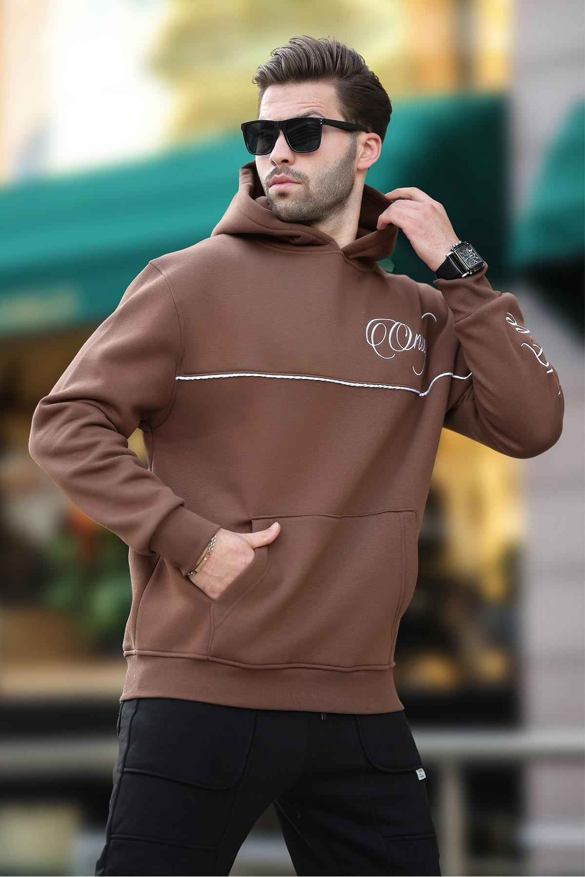 سویشرت مردانه کلاهدار مشکی با چاپ جزئیات راه راه