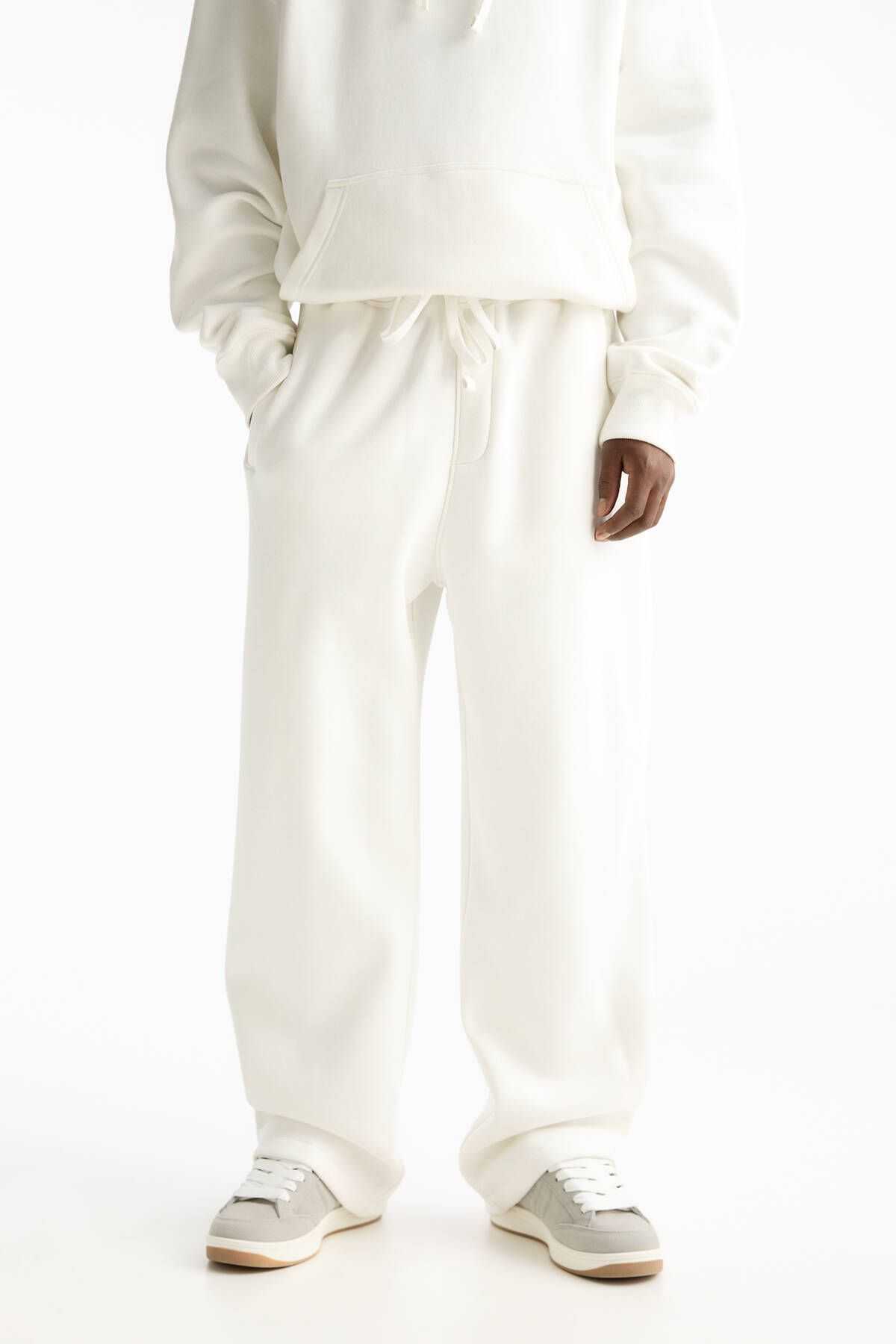 شلوار ورزشی پایه