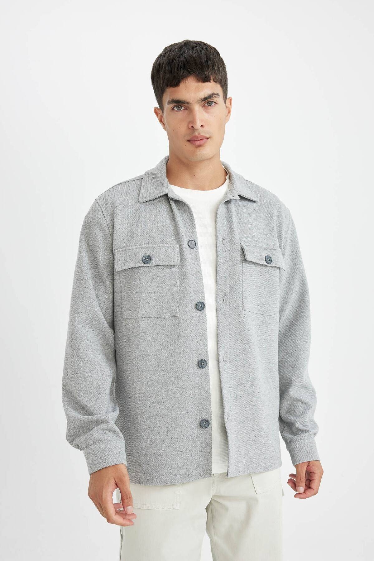 پیراهن آستین بلند ساده خاکستری با برش معمولی یقه پولو D3381ax24au