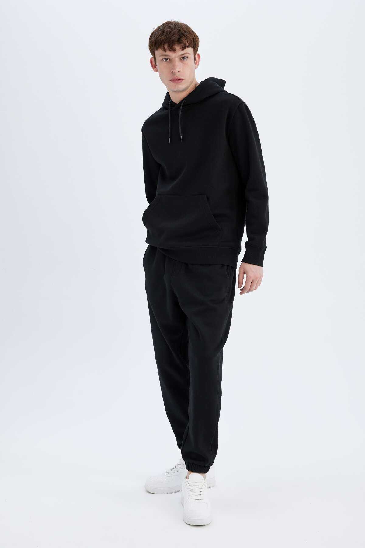 سویشرت ساده ساده کلاهدار با جیب قهوه ای و داخل آن X8283az24au