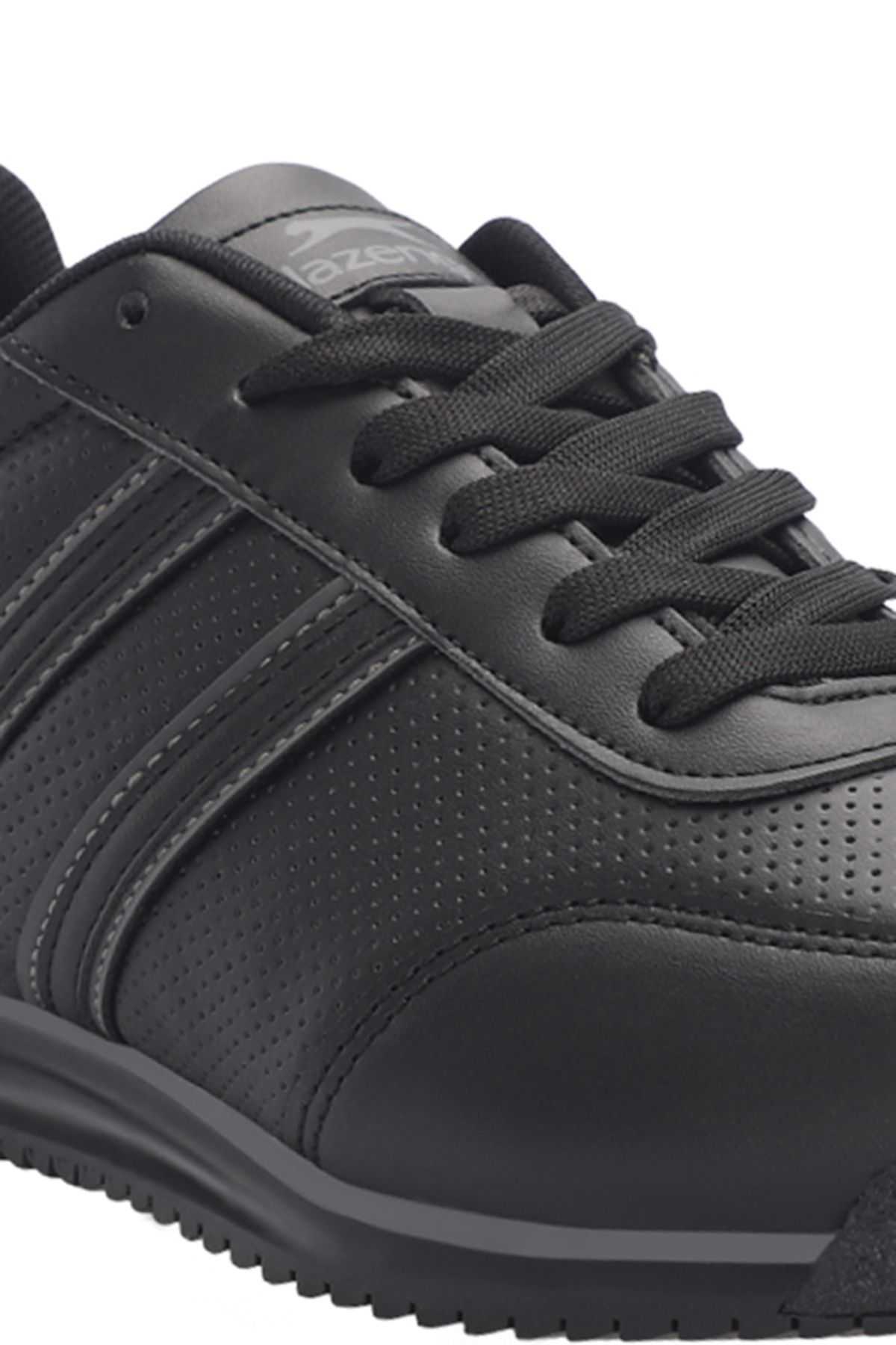 POLITICS I کفش کتانی مردانه مشکی / مشکی