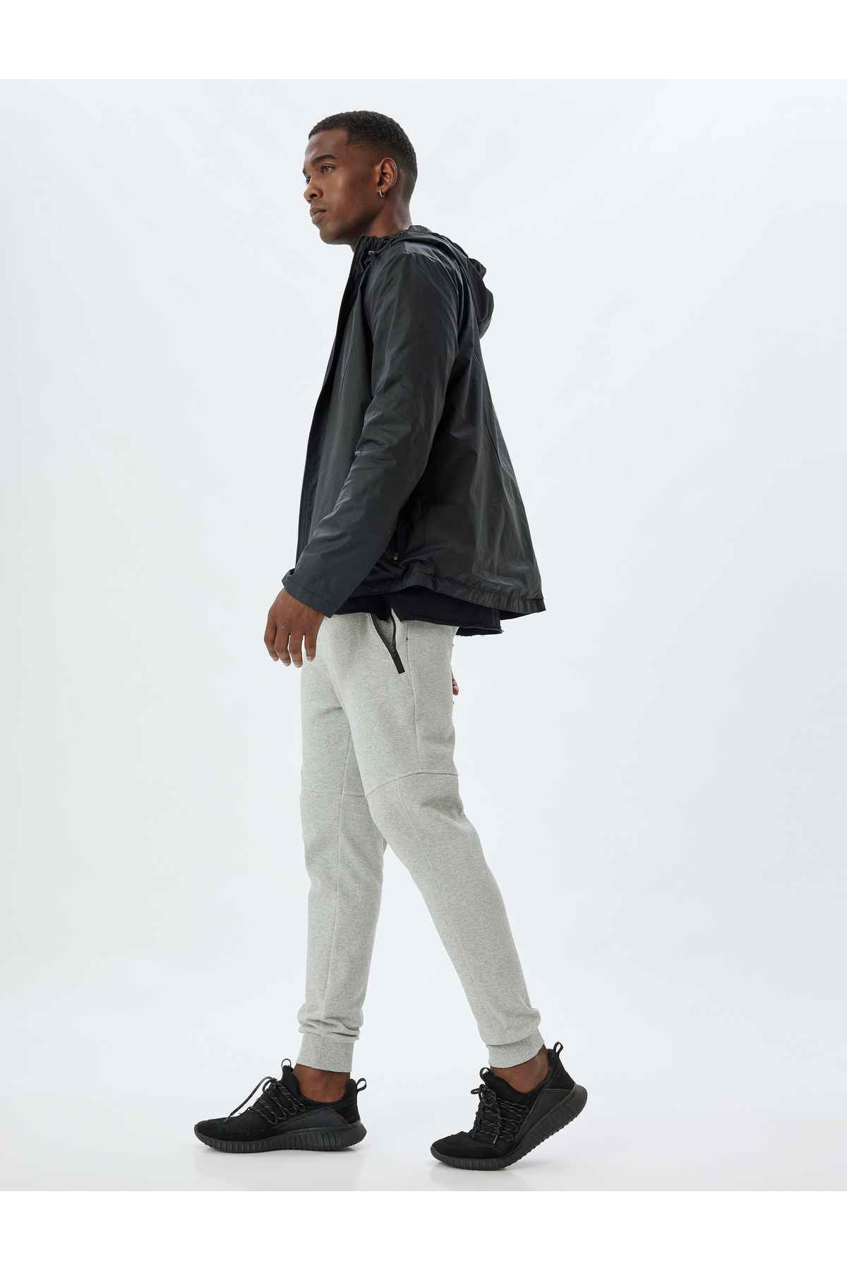 شلوار ورزشی اسپرت دوخت توری دور کمر ترکیبی پنبه ای با جزئیات