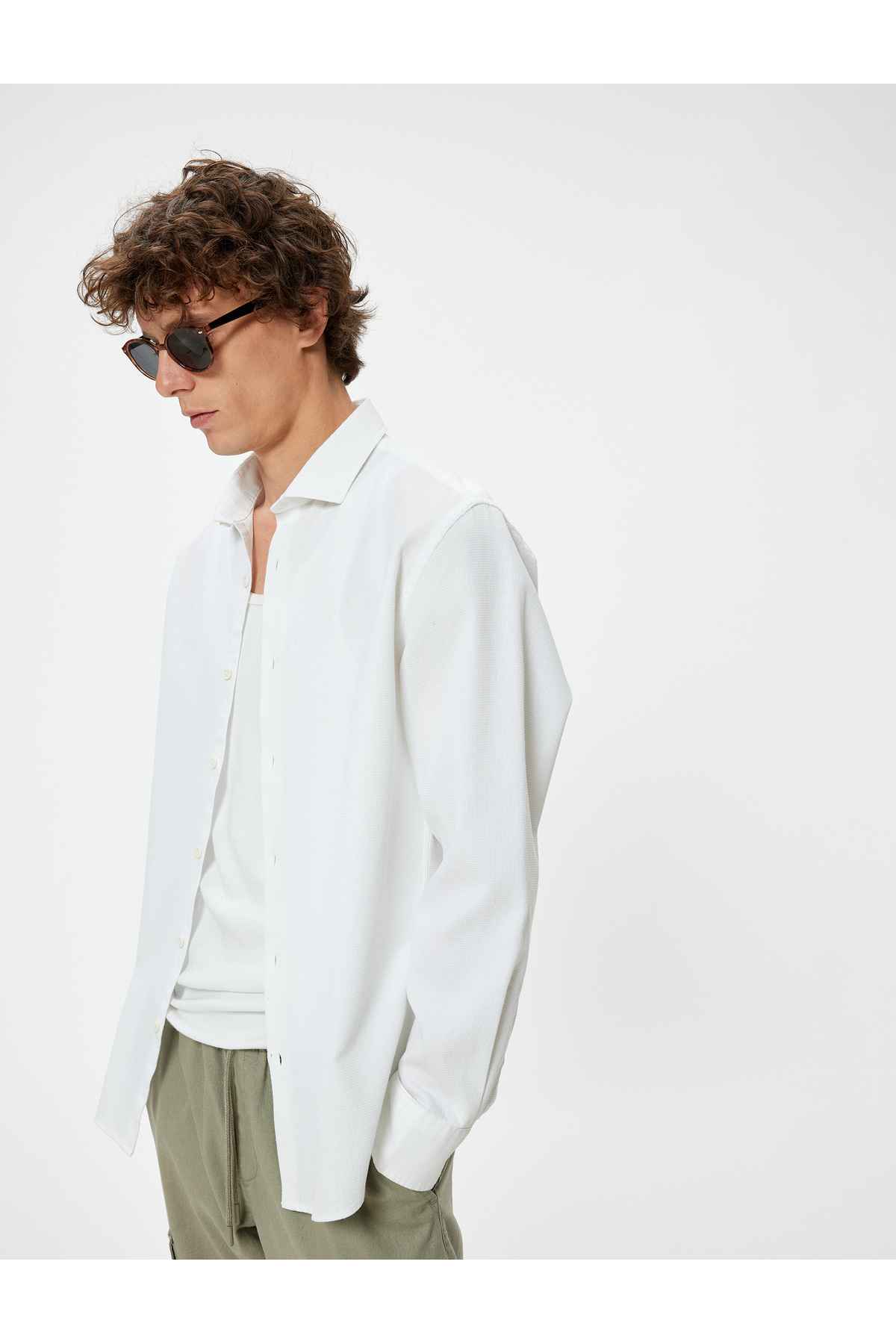 پیراهن یقه ایتالیایی نیمه باریک آستین بلند دکمه دار