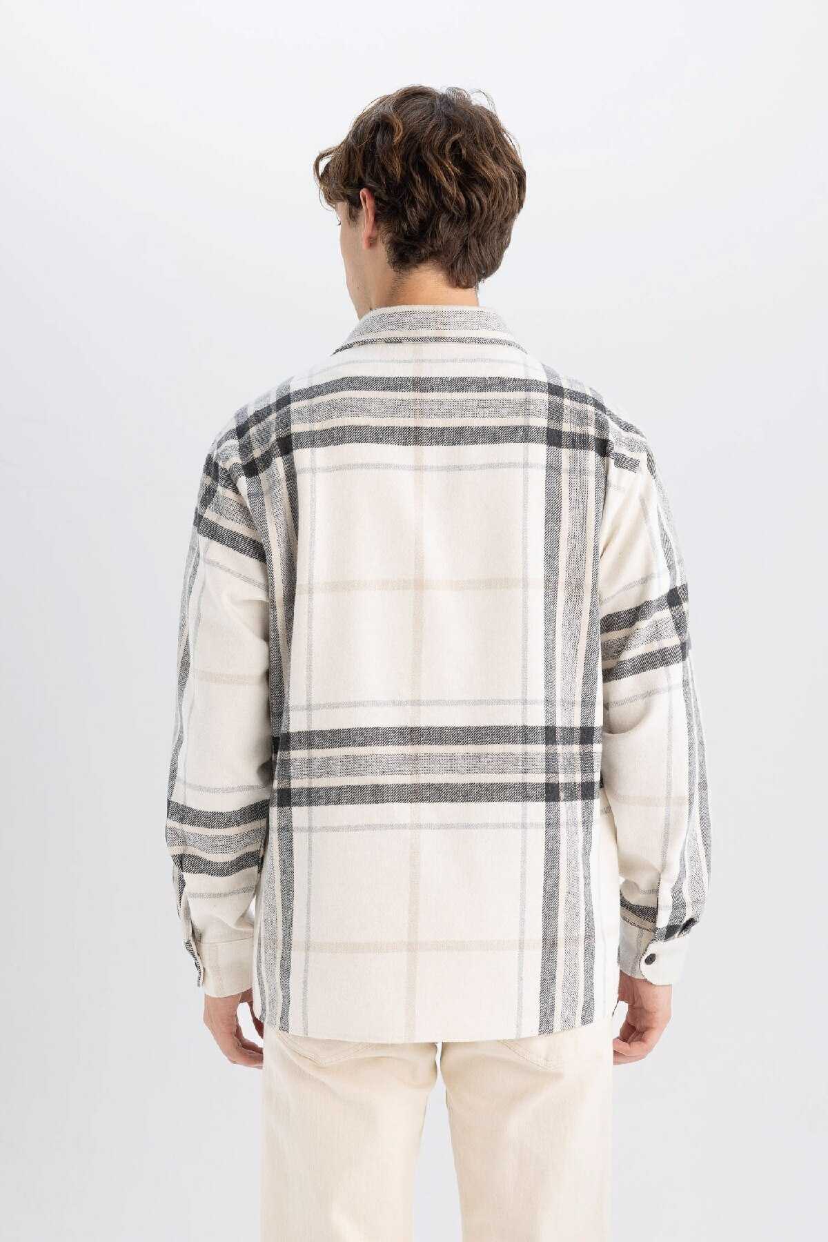 پیراهن آستین بلند فلانل با یقه چوگان دار معمولی