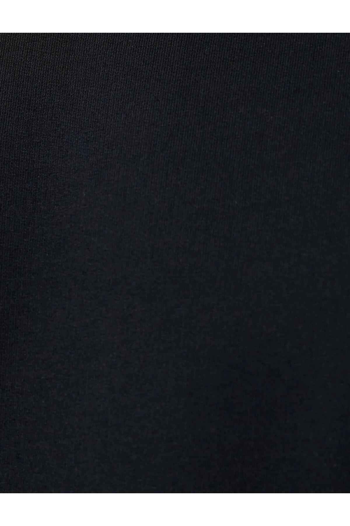 تیشرت بزرگ یقه خدمه آستین کوتاه نخی