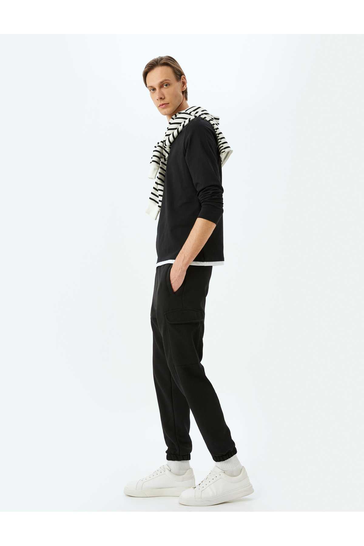 شلوار ورزشی ترکیبی پنبه ای با کمر بسته و جیب باری