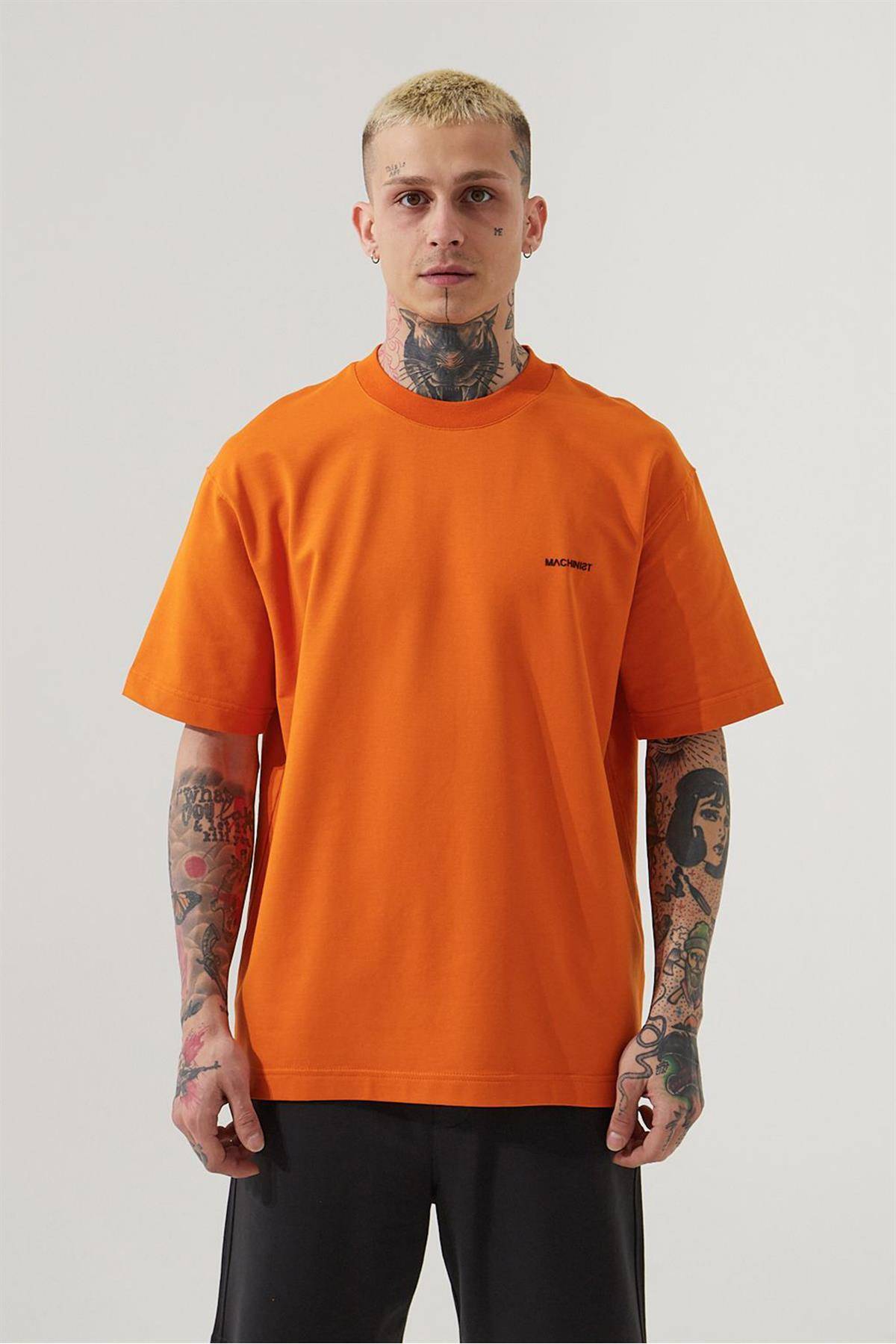 تیشرت نخی ساده و مشکی