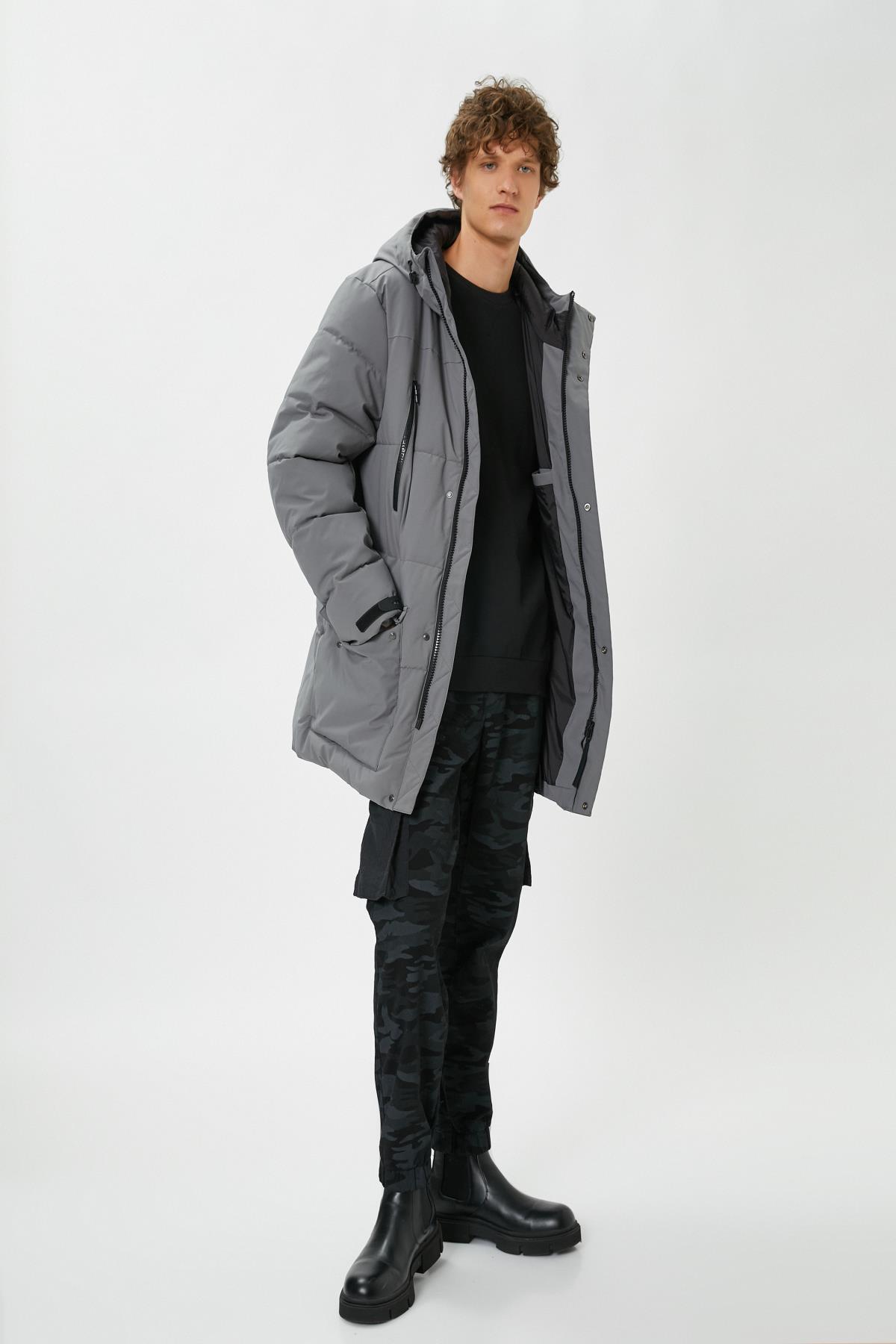 ژاکت پفی، کلاه دار، زیپ دار، جیبی با جزئیات، دکمه های ضربه ای