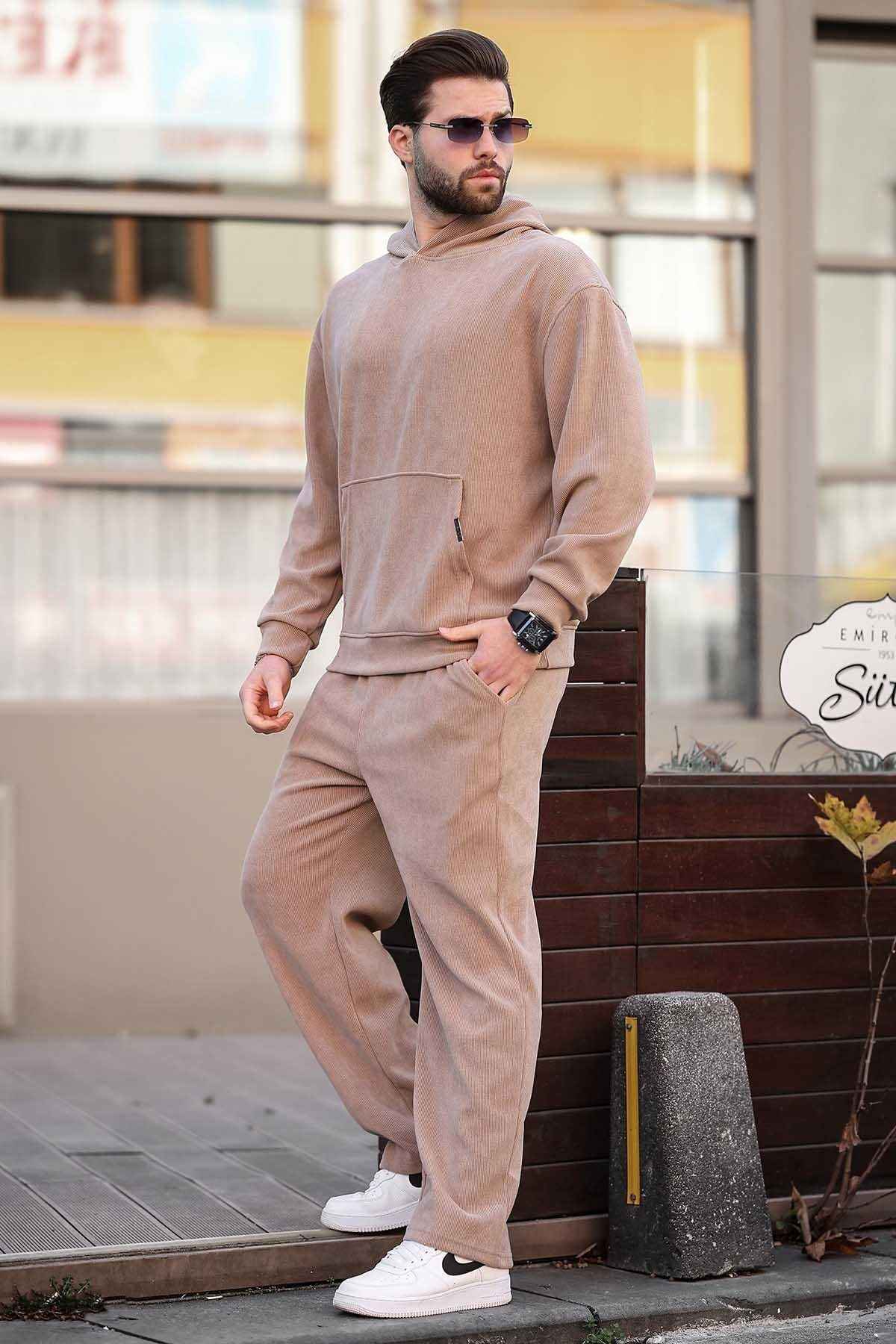 مجموعه لباس پیراهن مردانه بژ