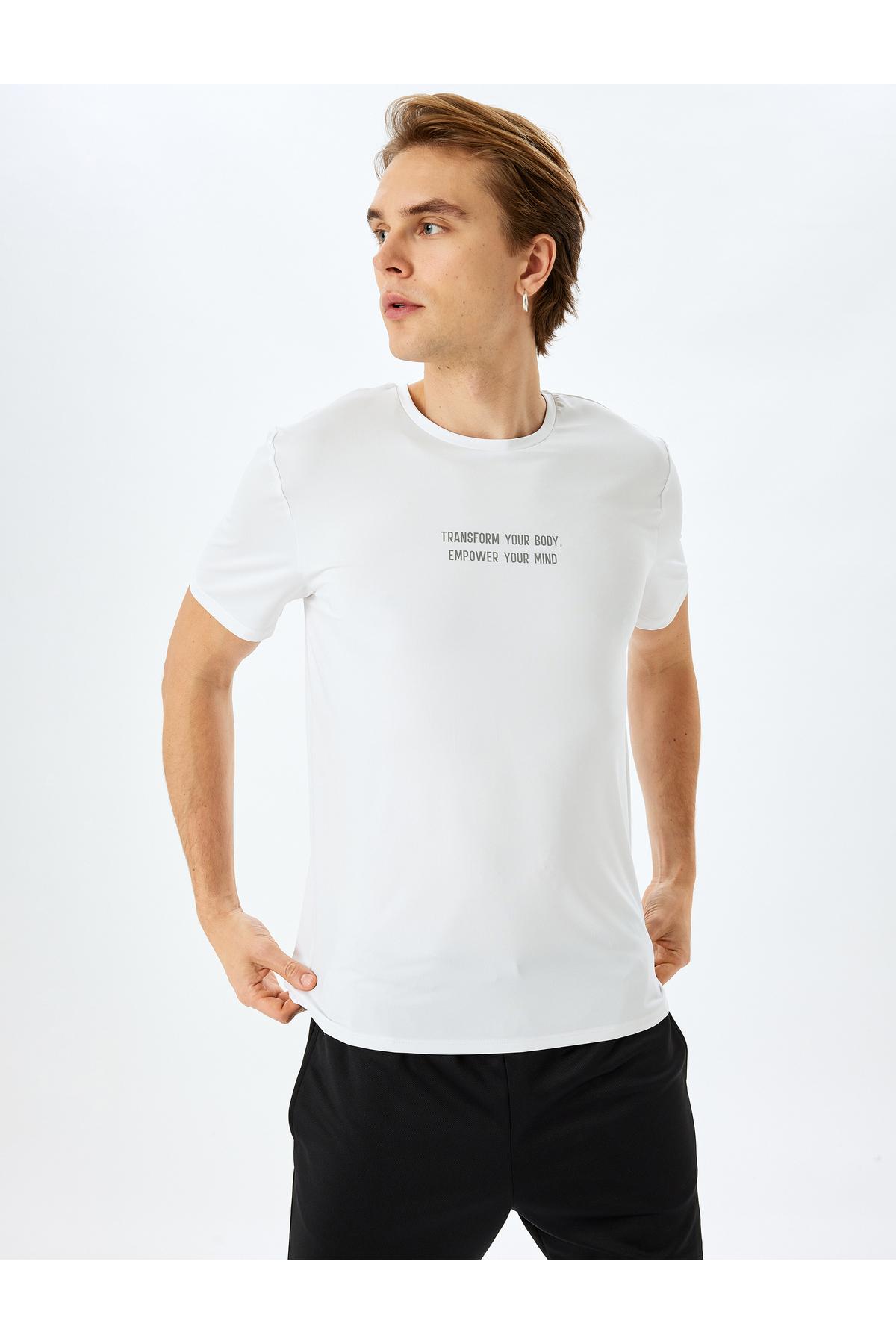 تیشرت اسپرت چاپ شده با یقه کوتاه آستین کوتاه